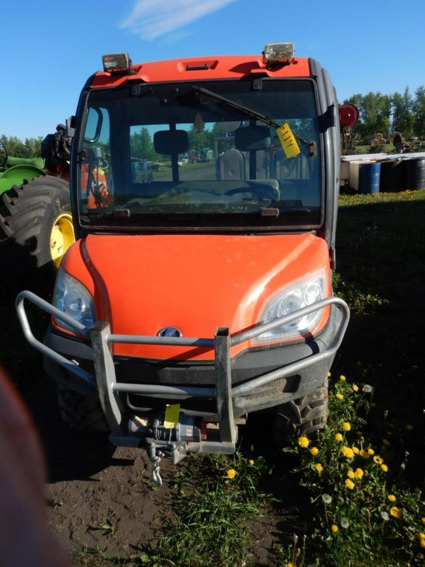 2009 KUBOTA 1100 UTV 4X4 DIESEL W/CAB, WINCH HYD BOX LIFT, 1822 HRS SHOWING, S/N 21378 ID# - Image 2 of 7