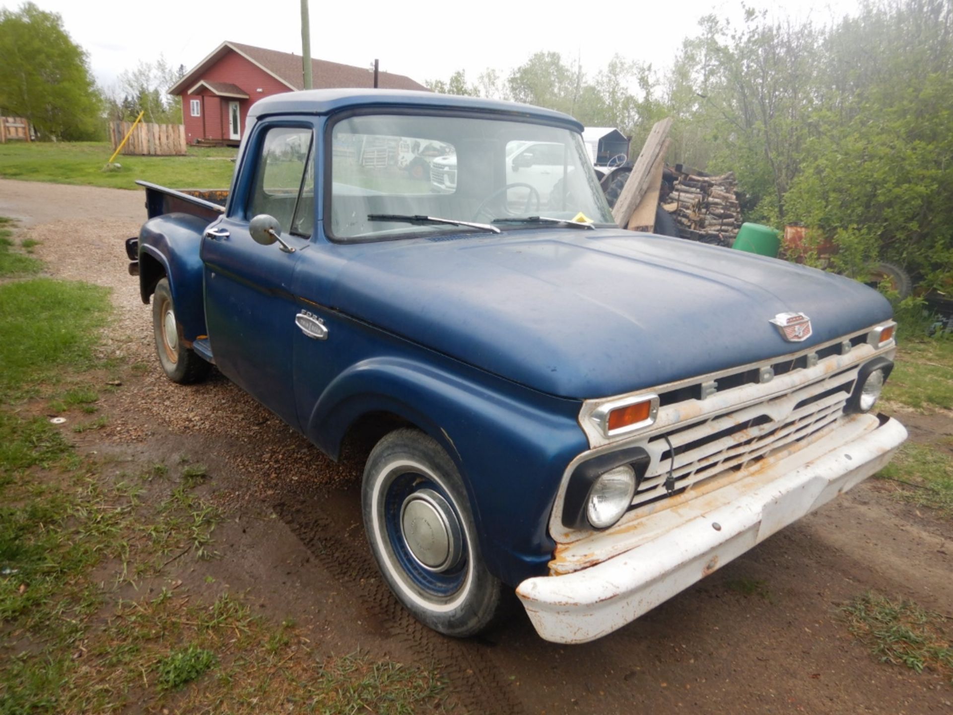 1966 FORD F100 STEP SIDE SHORT BOX PICKUP TRUCK W/ 300-6 CYD ENG., 3 SPD.TRANS, 88085 MILES - Image 4 of 9