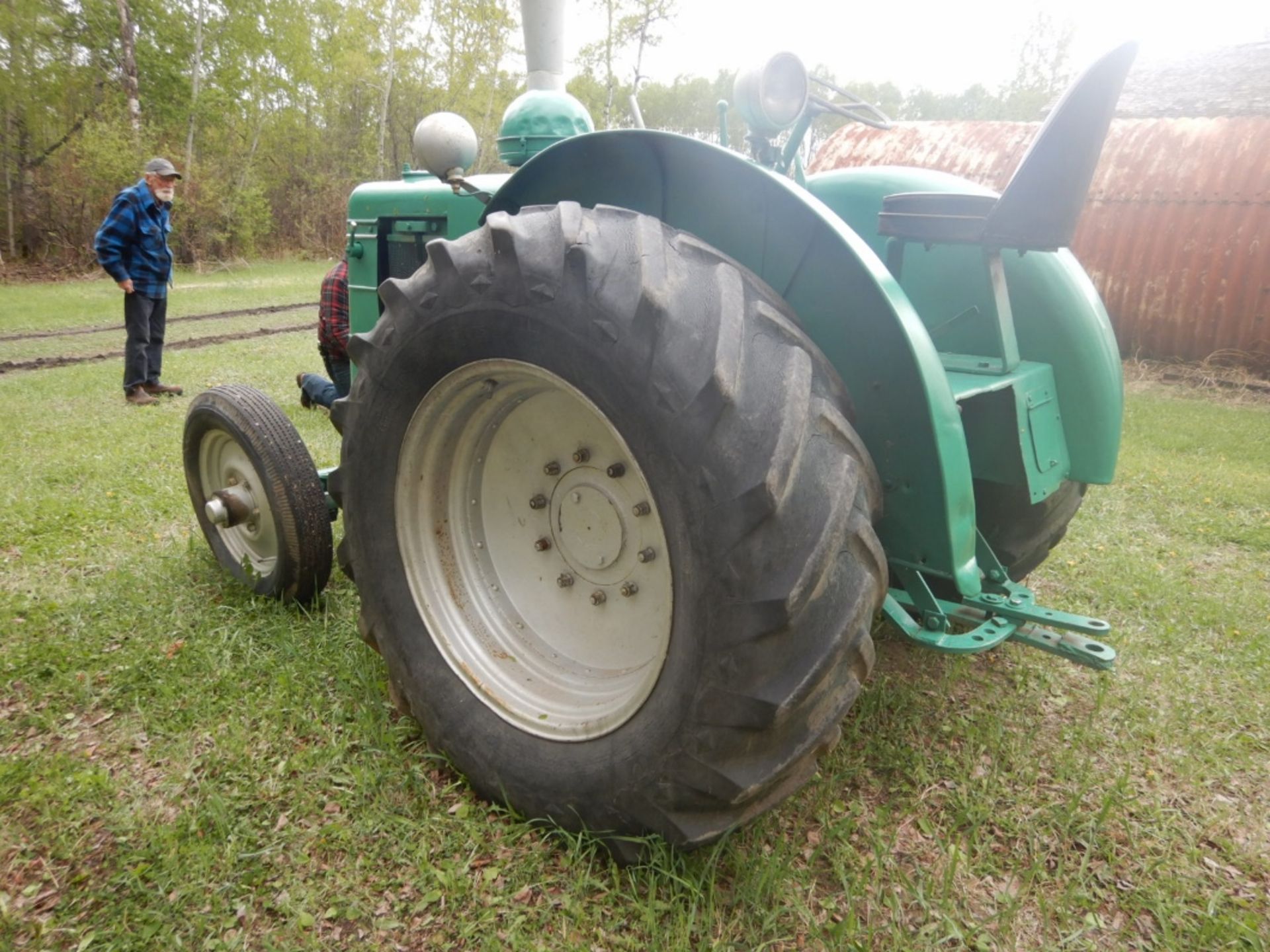 1949 FIELD MARSHALL SERIES 2 DIESEL TRACTOR S/N 9102 W/SINGLE CYLINDER - Image 3 of 14