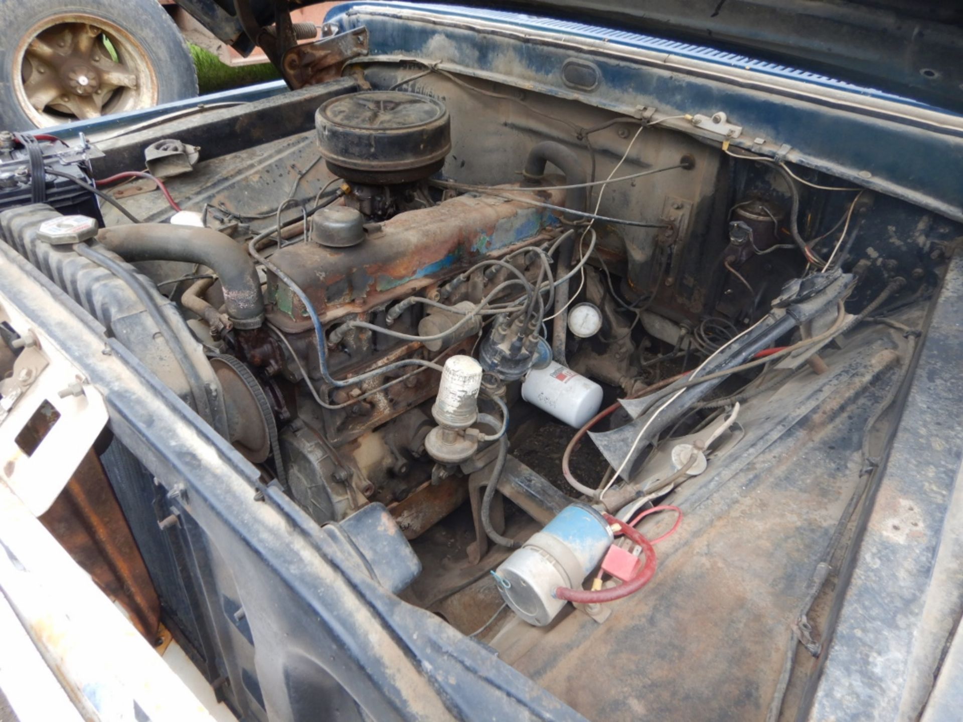 1966 FORD F100 STEP SIDE SHORT BOX PICKUP TRUCK W/ 300-6 CYD ENG., 3 SPD.TRANS, 88085 MILES - Image 7 of 9