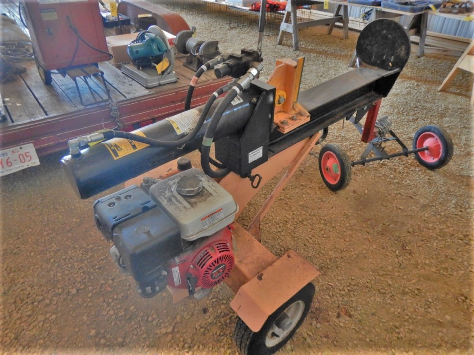 31-TON LOG SPLITTER W/ATV JEEP HITCH W/9 HP HONDA ENGINE S/N 037-62610 - Image 7 of 7