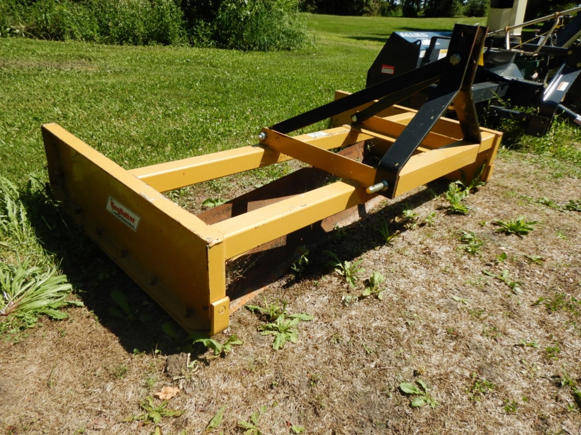 KING KUTTER PROFESSIONAL 6 FT DUAL EDGE LAND /LEVELER/GRADER - 3 PT - Image 2 of 6