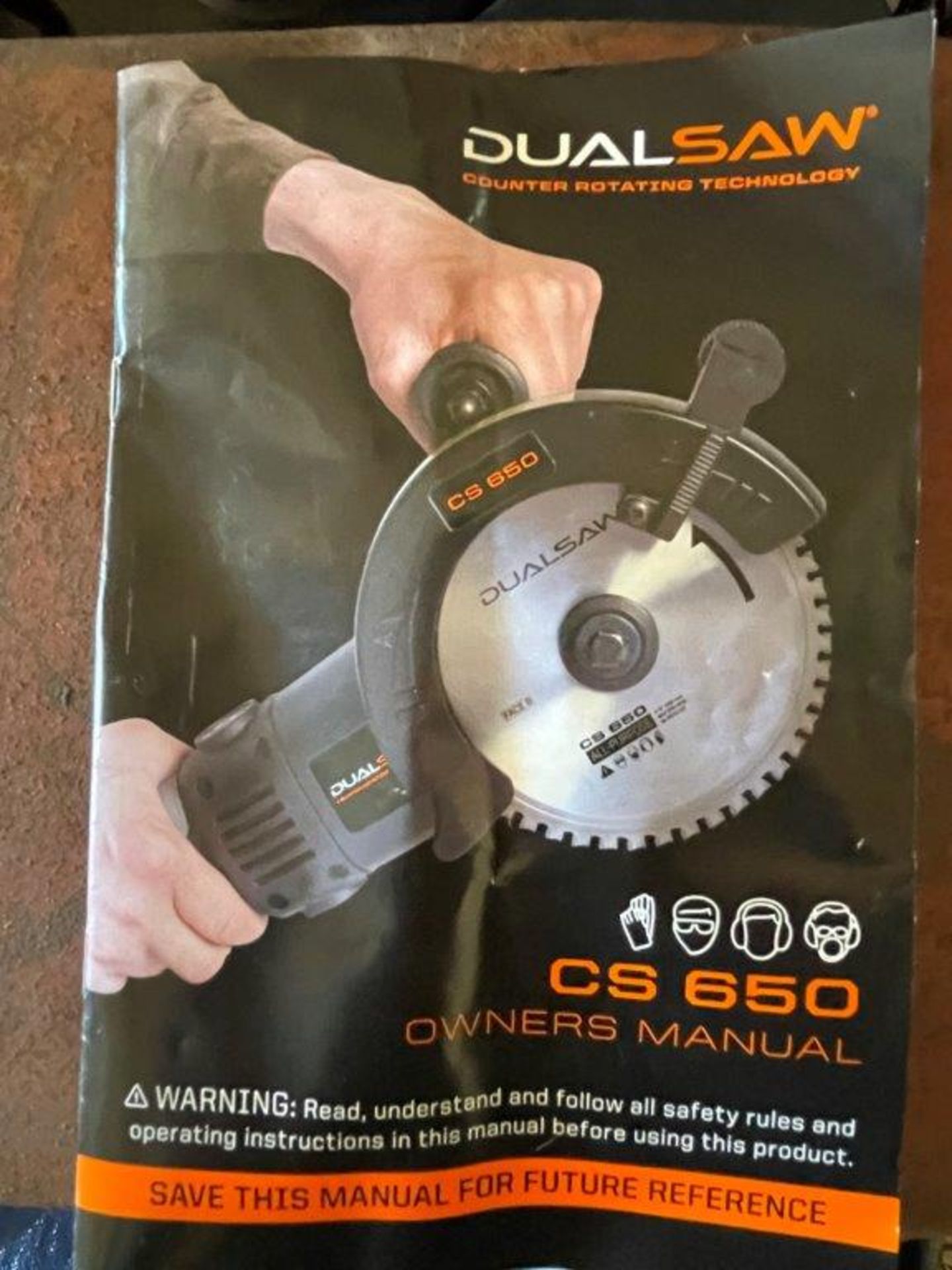 DUAL SAW CS650 DESTROYER USED 1 TIME