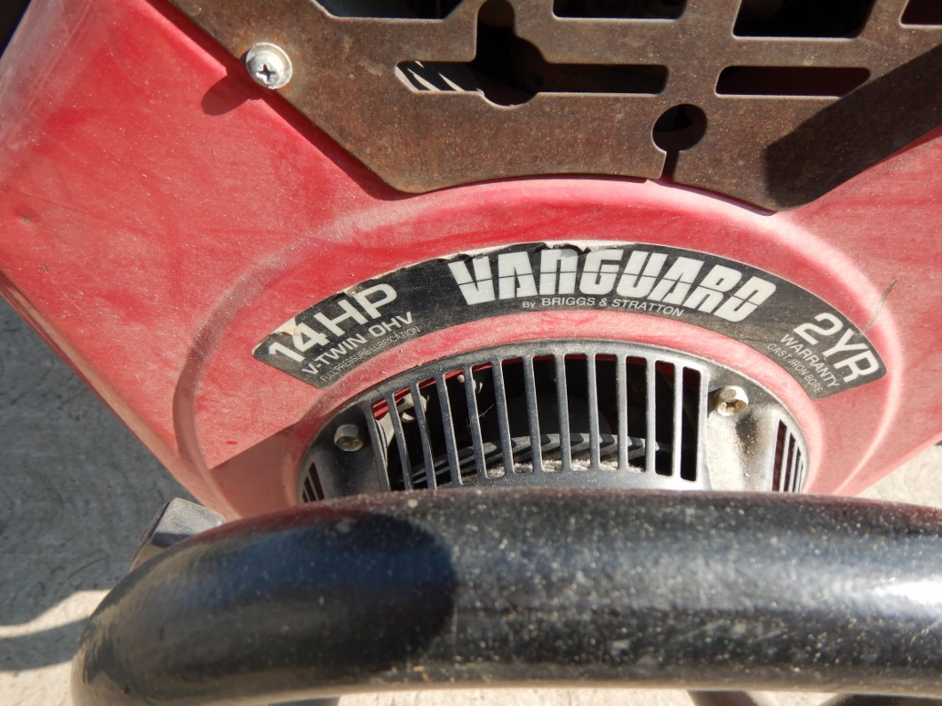 BSC PROFESSIONAL 850 SP REAR TINE ROTOTILLER - 28IN W/ 14HP VANGUARD ENGINE W/ OPTIONAL RIDE ON - Image 8 of 11