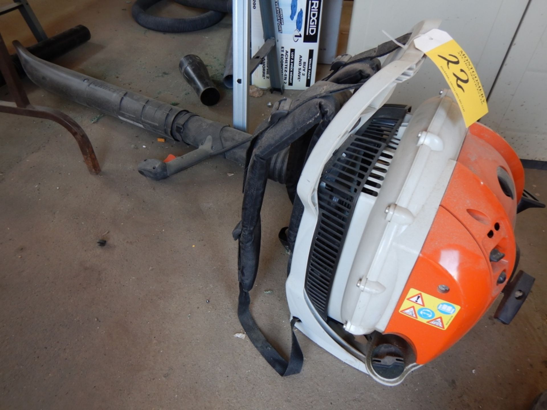 STIHL MAGNUM BR600 BACK PACK BLOWER - Image 2 of 2