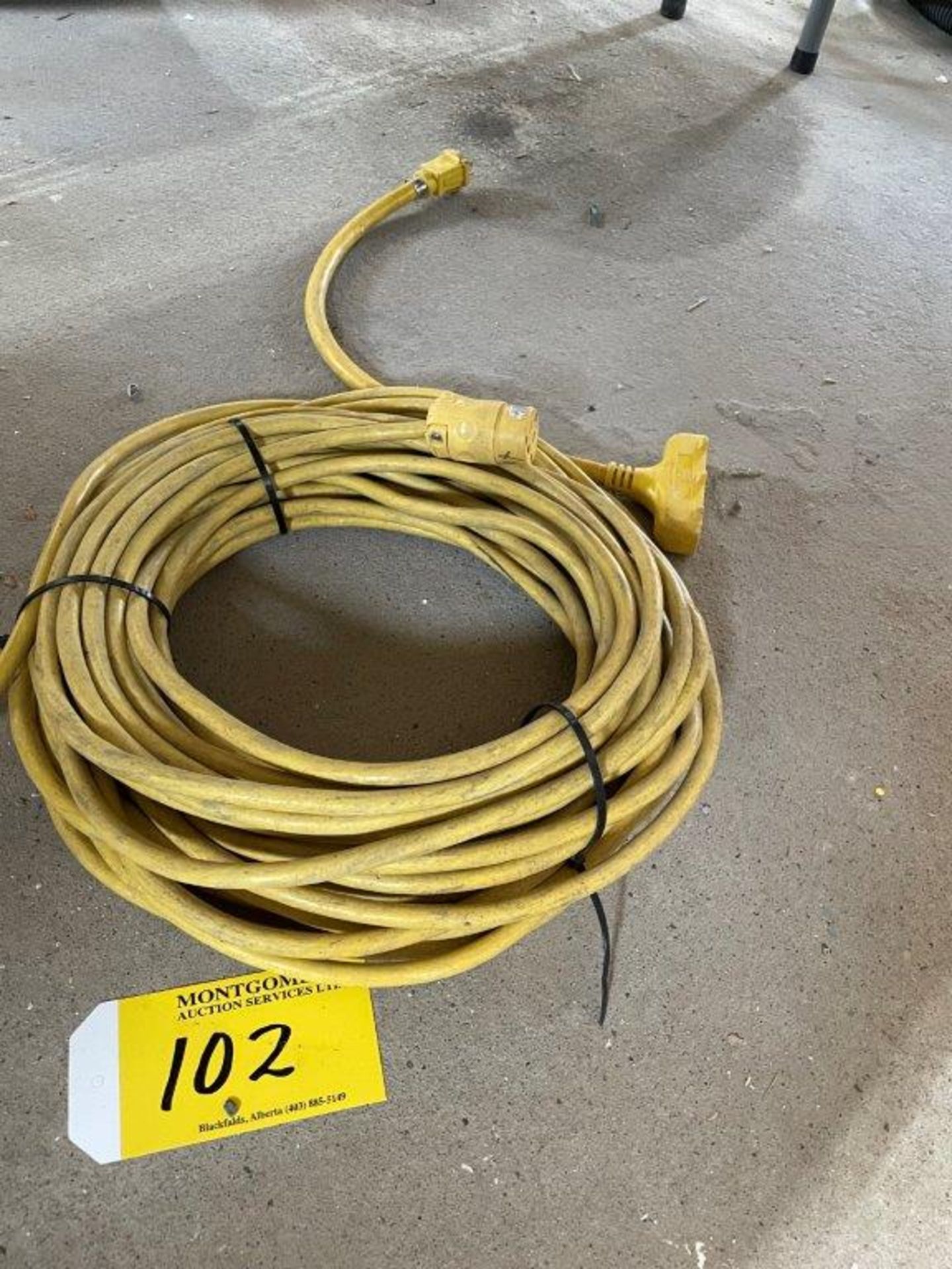 HD 100 FT EXTENSION CORD - Image 2 of 2