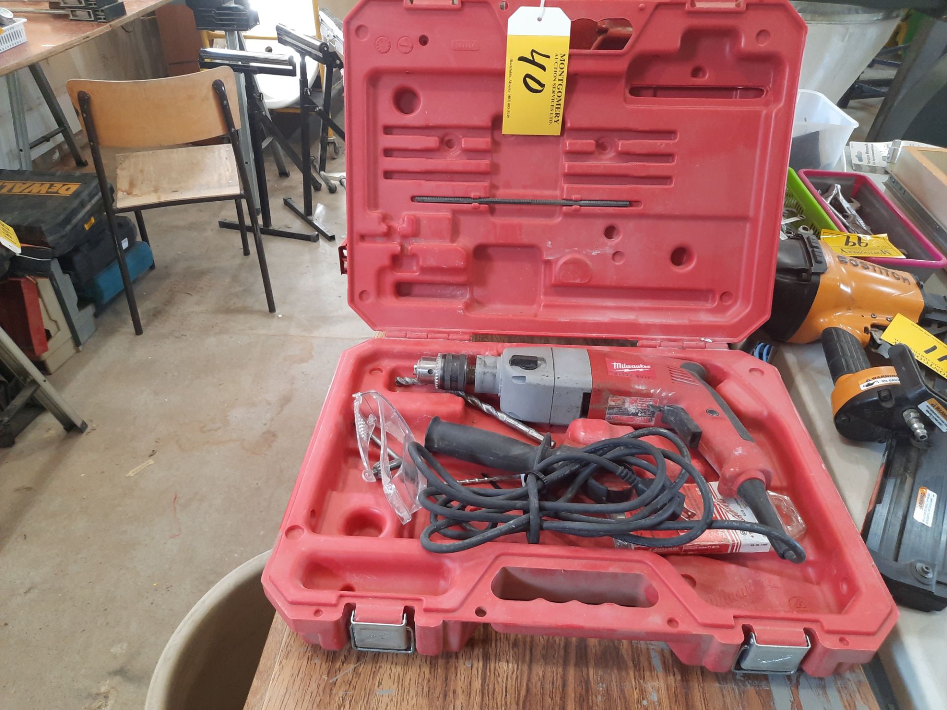 MILWAUKEE 1/2" HAMMER DRILL