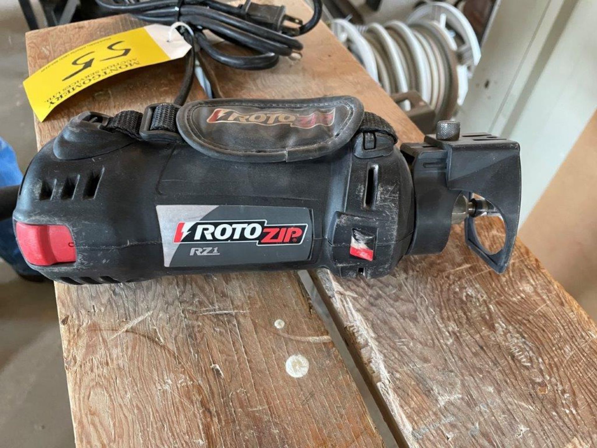 ROTO-ZIP RZ-1 FINISHING / TRIM ROUTER