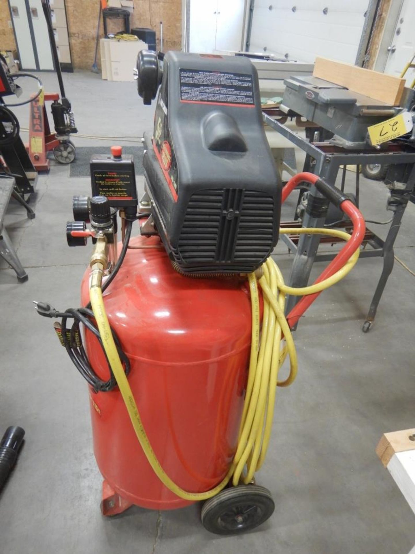 KING CANADA PERFORMANCE PLUS UPRIGHT 5HP AIR COMPRESSOR W/ HOSE - Image 8 of 8