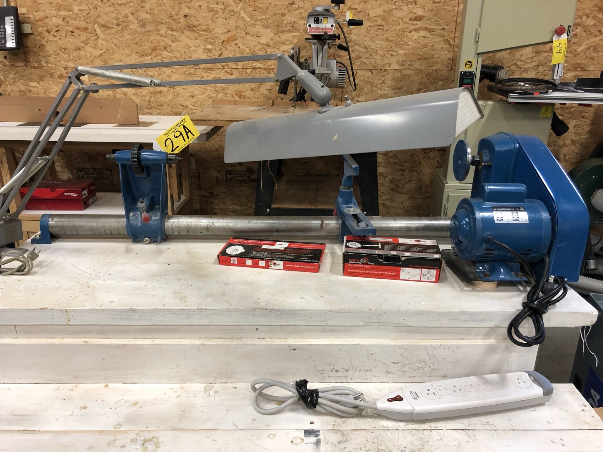 RYOBI 12INX37IN WOOD LATHE W/ WOOD STAND, NOVA COLE JAW ACCESSORY, AND NOVA WOOD TURNING CHUCK - Image 2 of 10