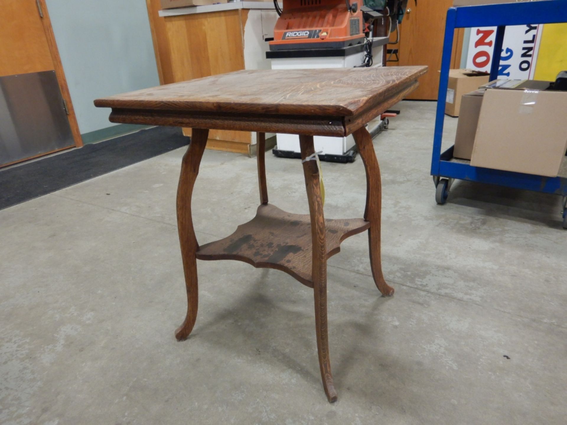 VINTAGE 24"X24" OAK PLANT STAND / HALL TABLE