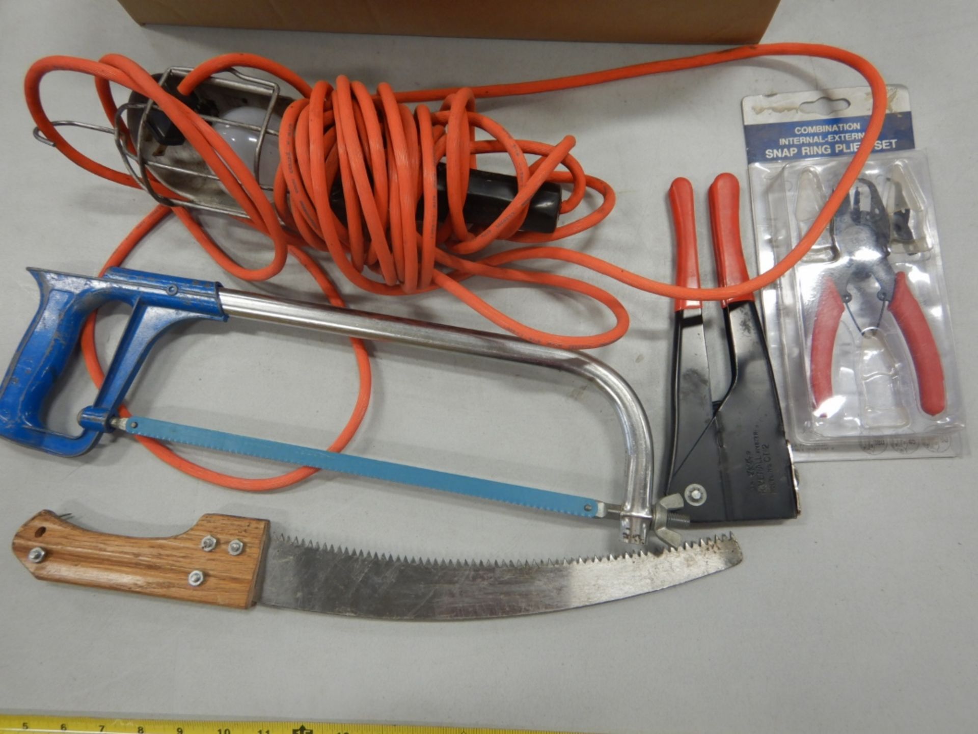 L/O ASSORTED HAND TOOLS, HACK SAW, TROUBLE LIGHT, HAMMERS, ETC. - Image 2 of 3