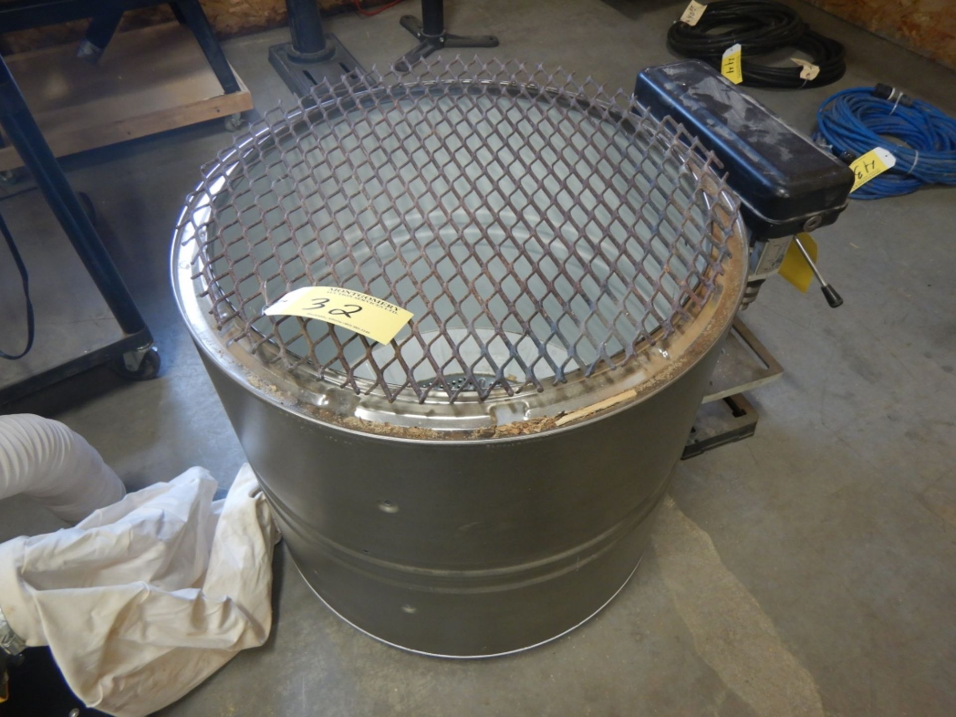FIRE PIT W/ GRATE - MADE FROM DRYER DRUM