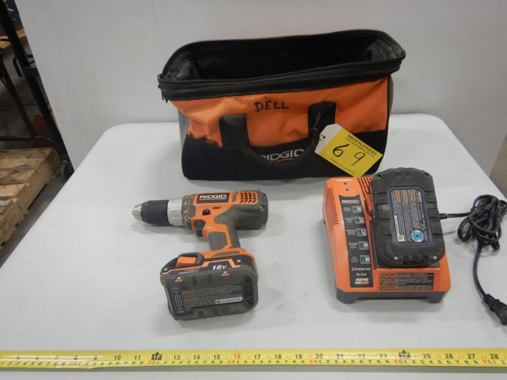 RIDGID 18V CORDLESS DRILL W/ BATTERIES AND CHARGER