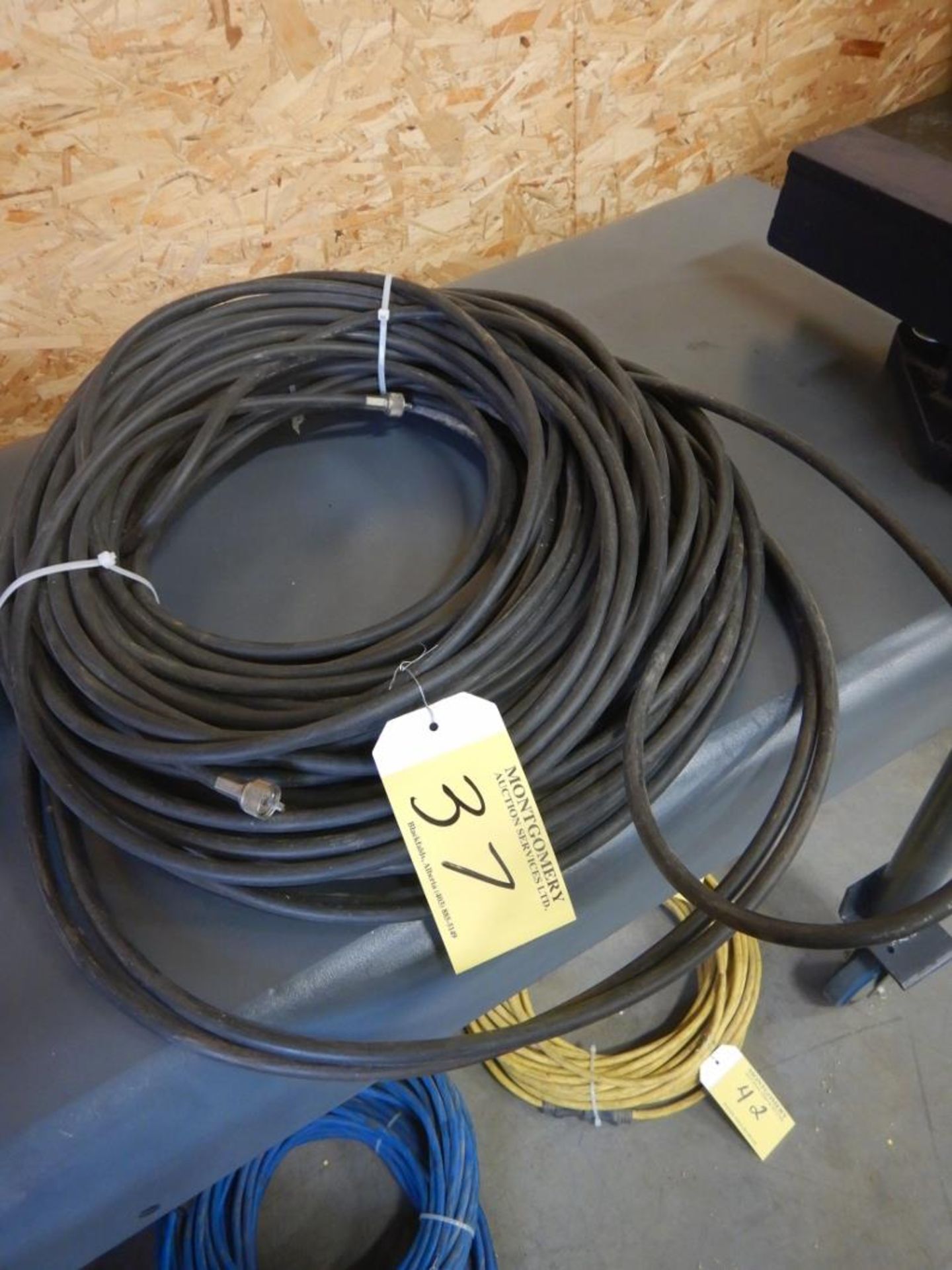 ROLL OF TANDY WIRE & CABLE TYPERG-8/U