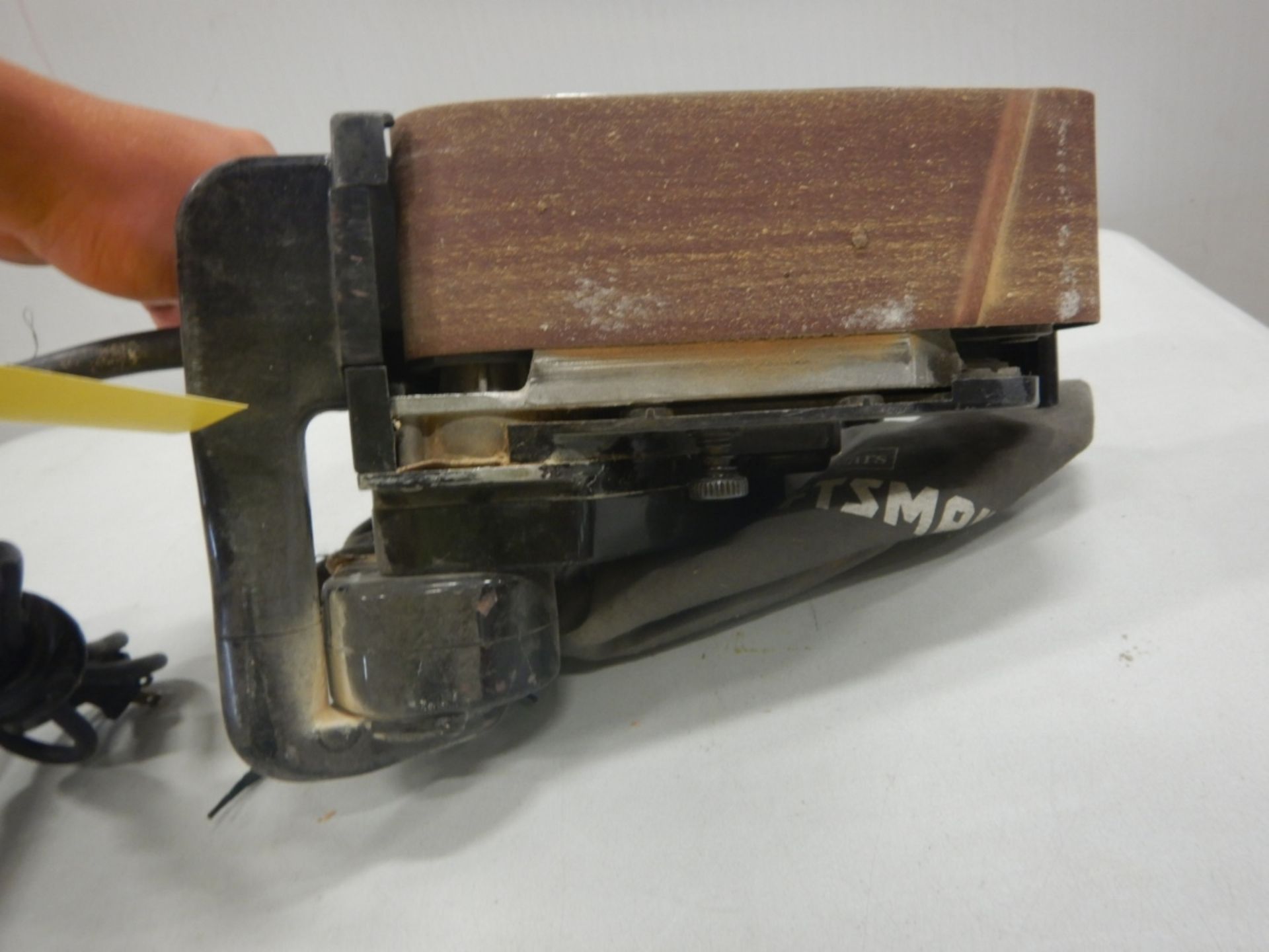 SEARS CRAFTSMEN 3IN BELT SANDER W/ EXTRA BELTS - Image 3 of 3