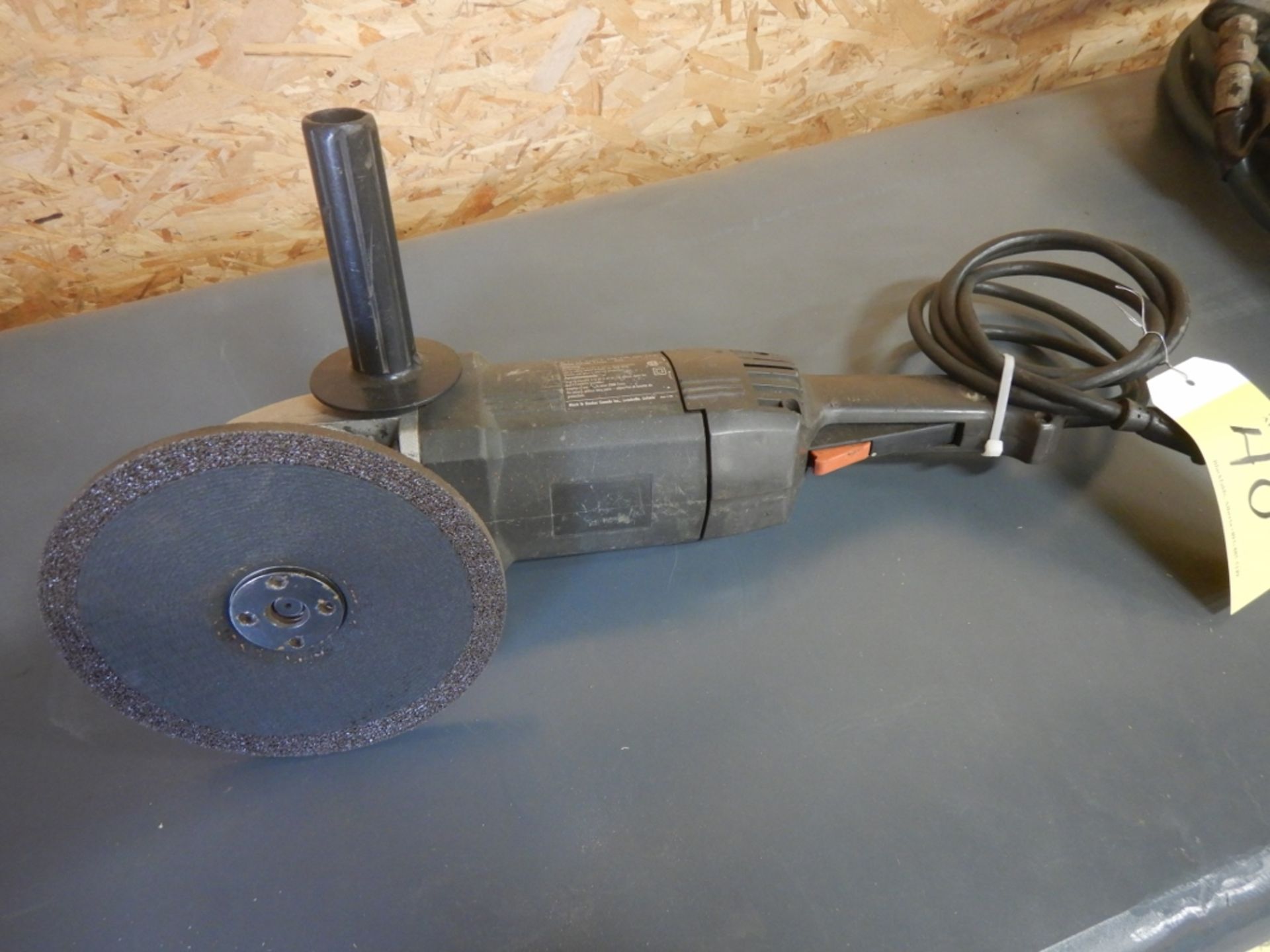 B&D PROFESSIONAL 407414 120V GRINDER