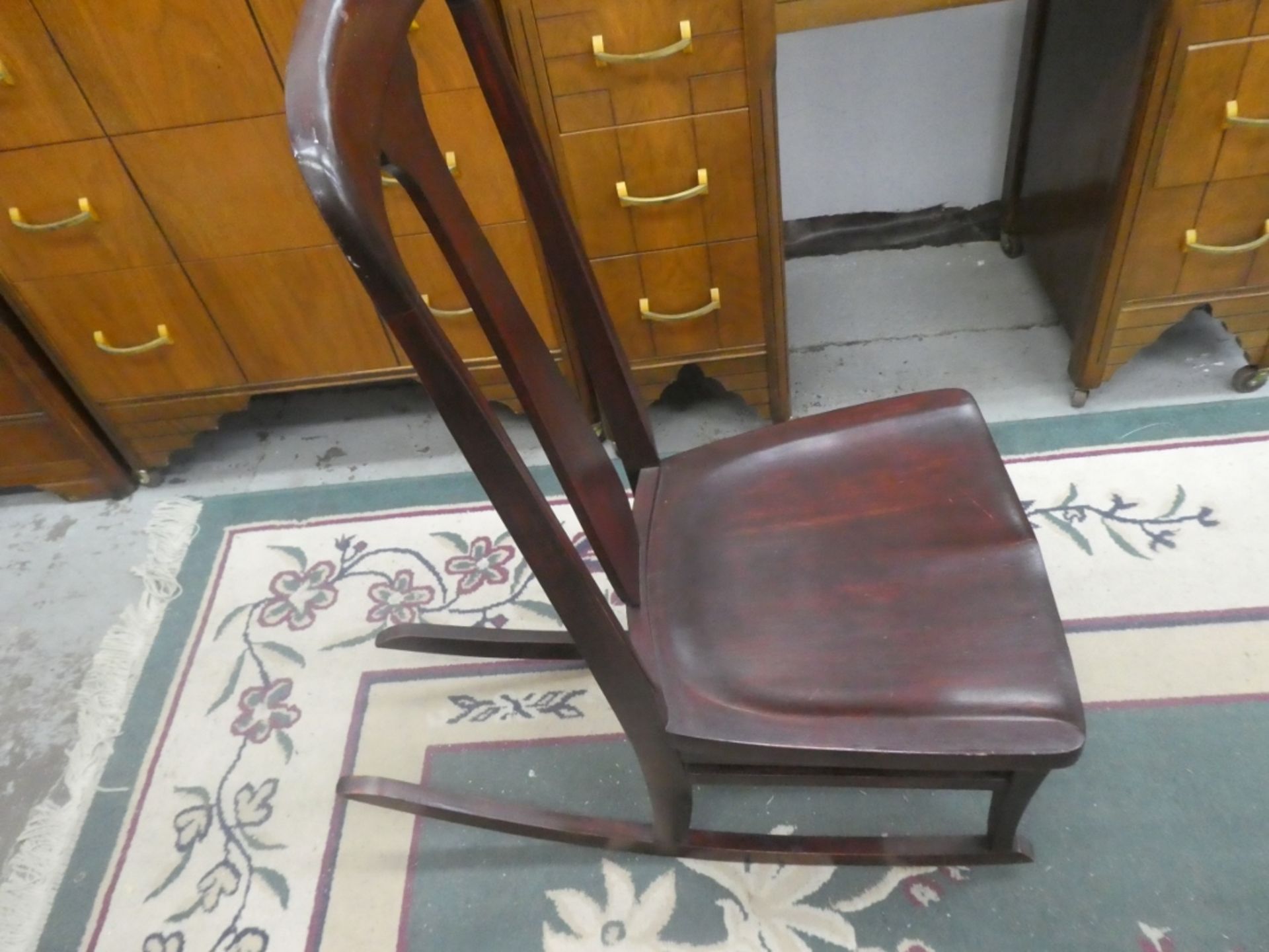 ANTIQUE MATERNITY ROCKING CHAIR SEAT 14"H - Image 3 of 4