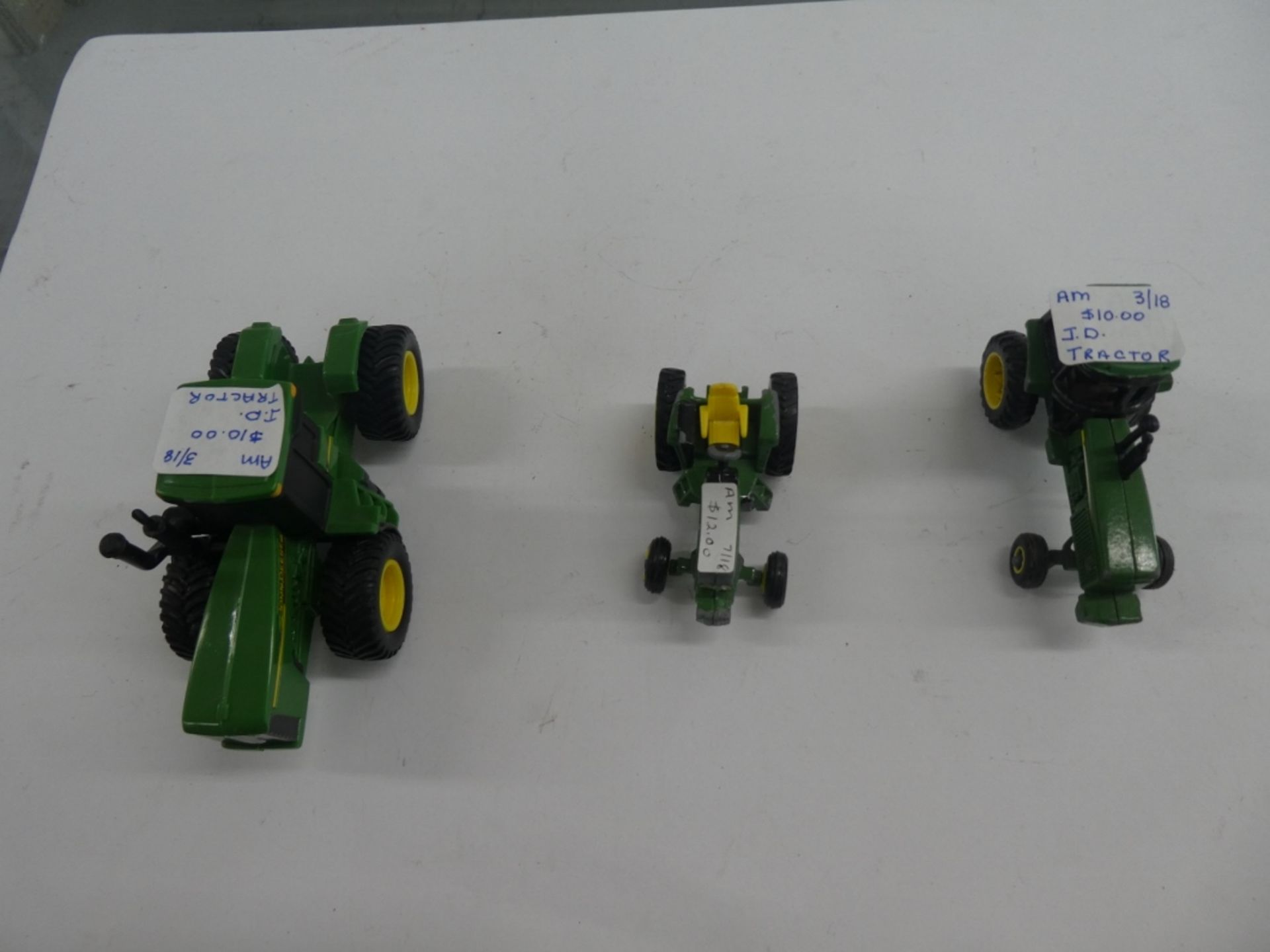 3 SMALL JOHN DEERE TRACTORS USED