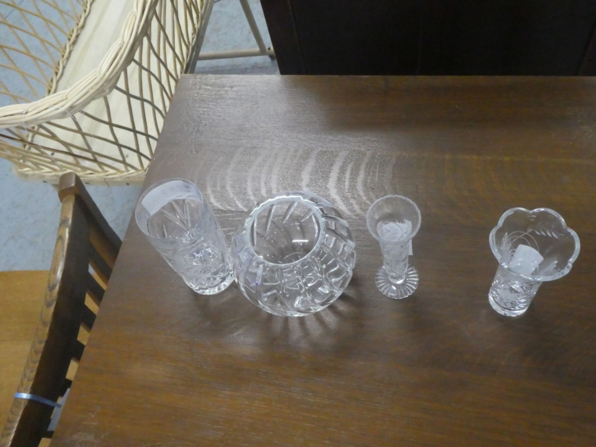 4 CRYSTAL VASES - Image 2 of 2