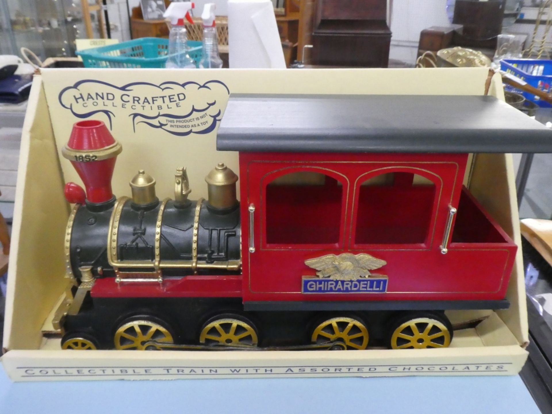 GHIRARDELLI CHOCOLATR WOODEN TRAIN ENGINE - Image 3 of 3