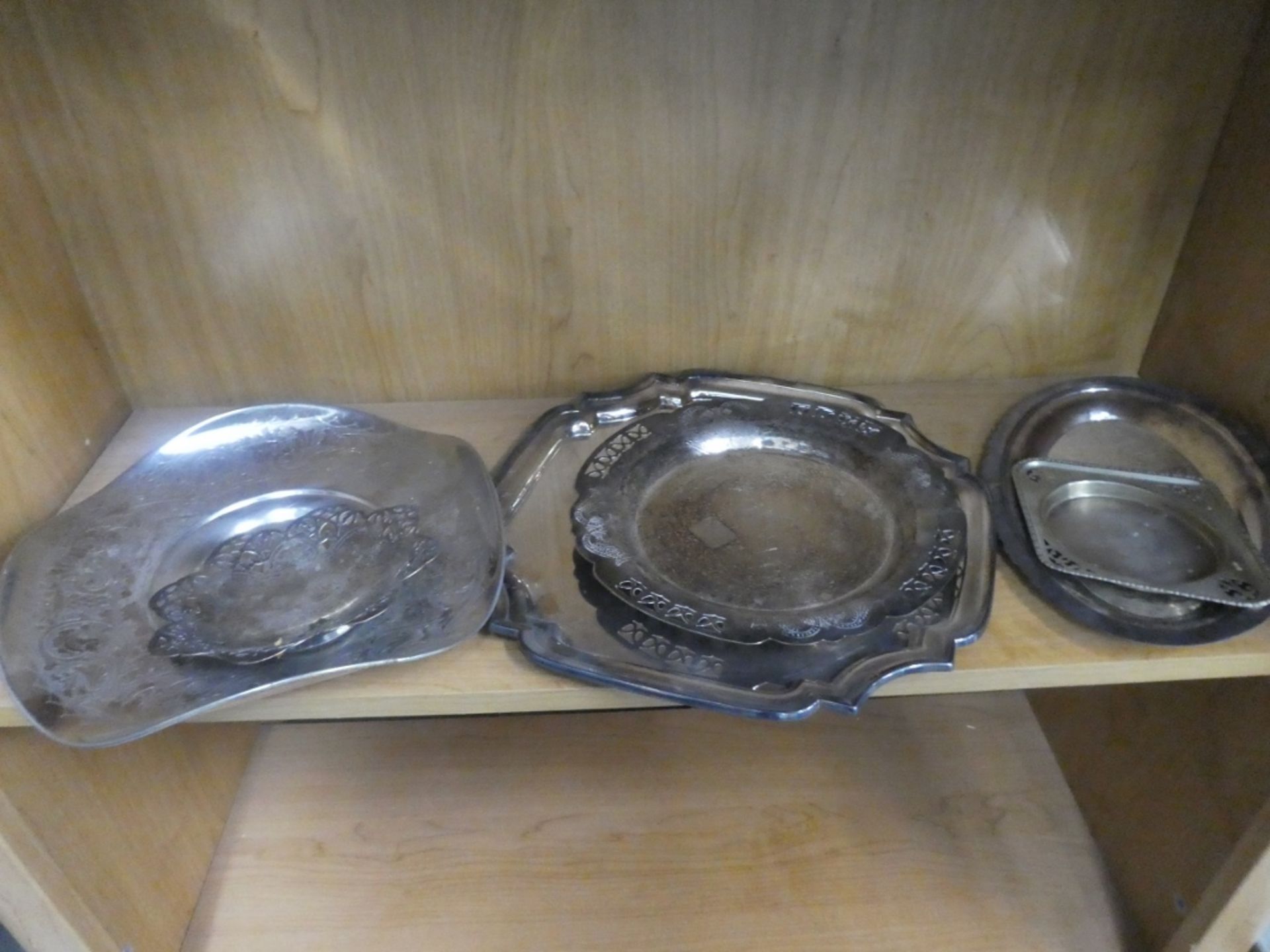 2 SHELVES OF SILVERPLATE - Image 5 of 5