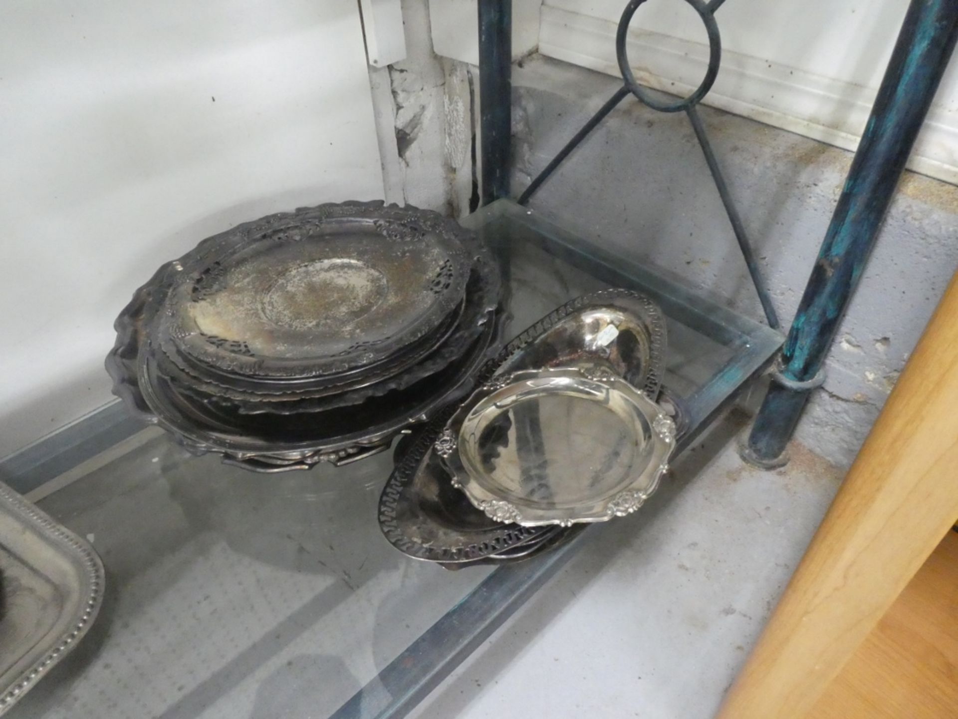 1 SHELF SILVERPLATE - Image 3 of 3