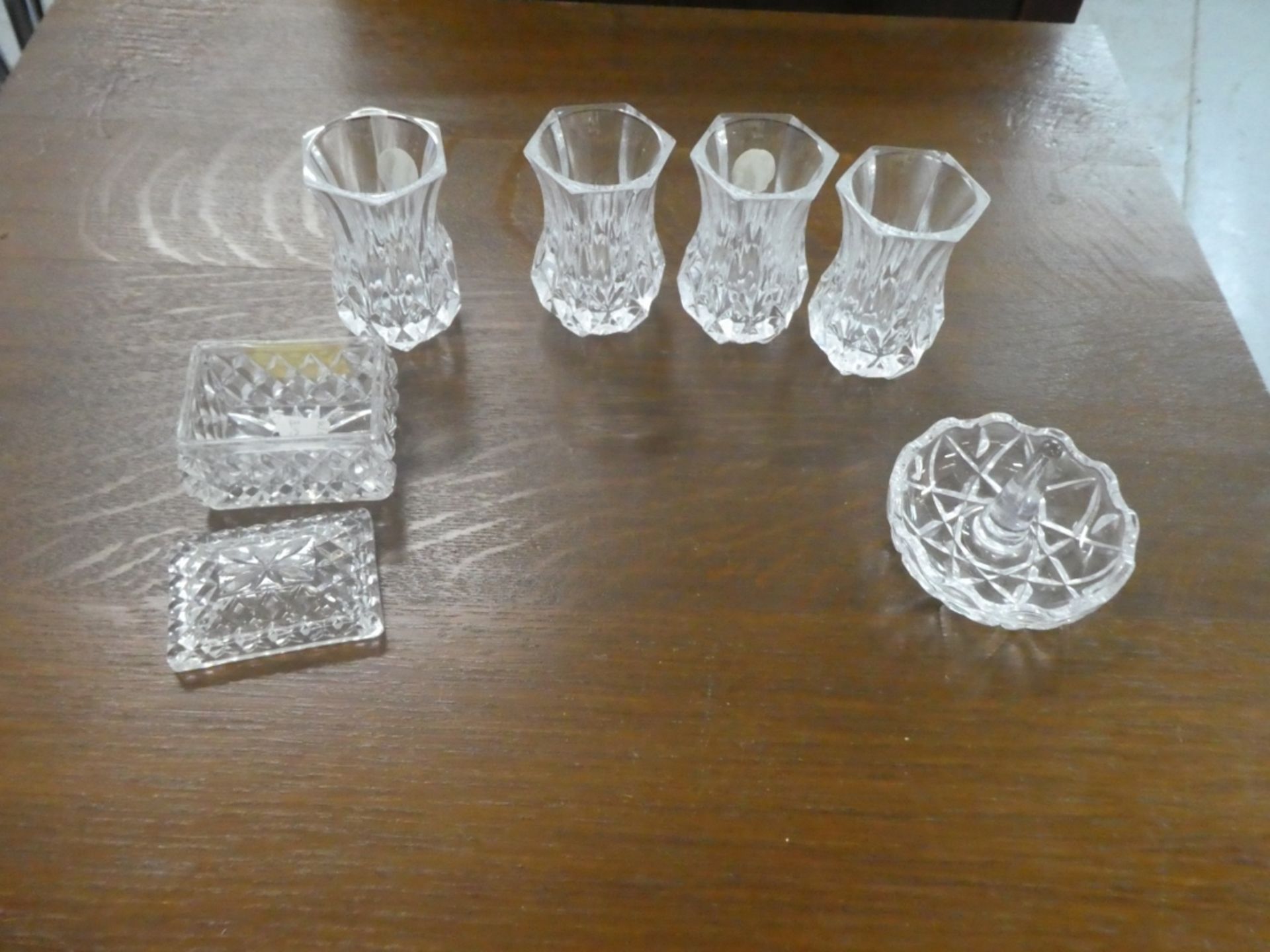 4 SMALL CRYSTAL VASES, CRYSTAL TRICKET BOX & CRYSTAL RING HOLDER - Image 2 of 2