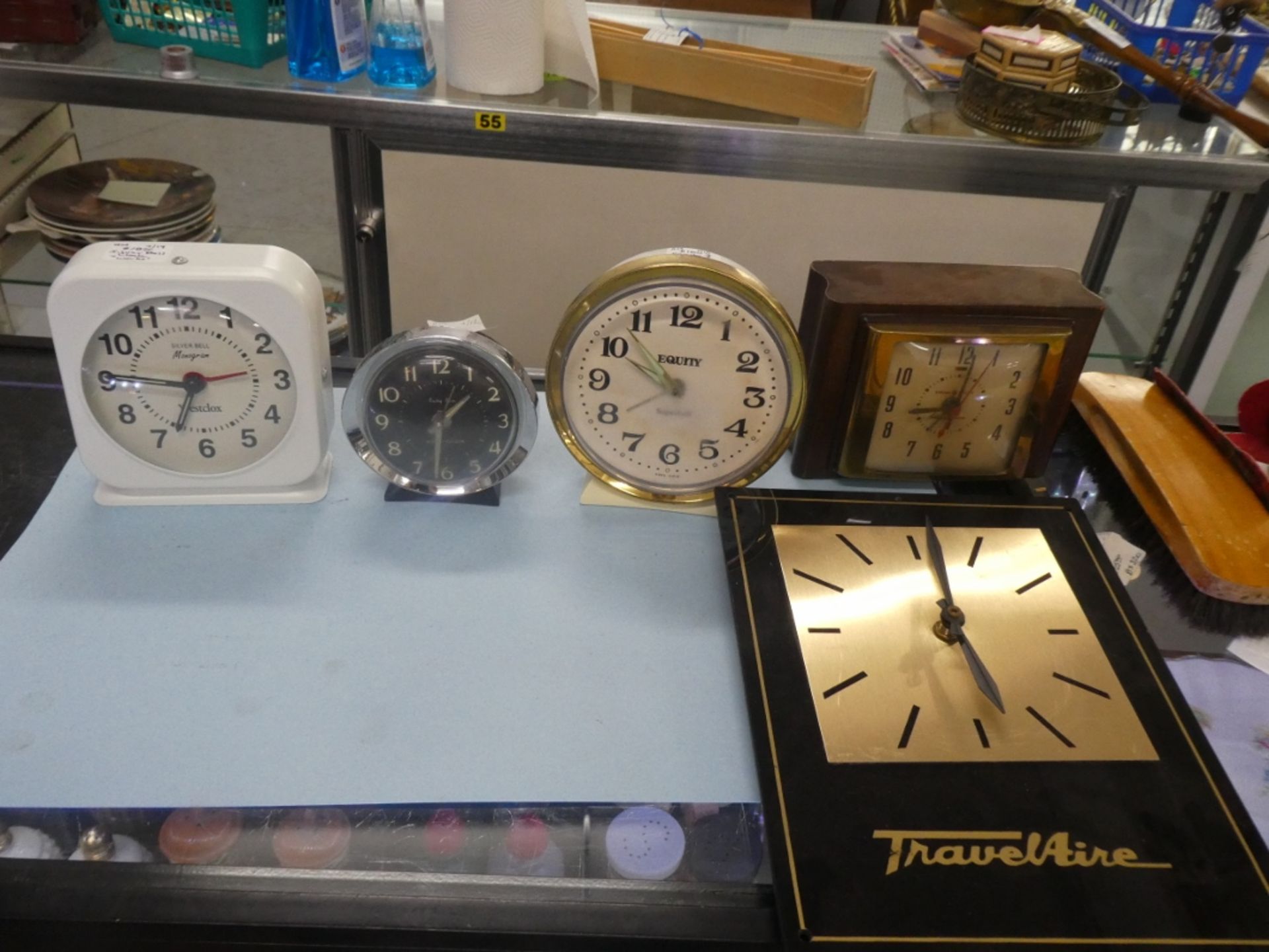 4 ALARM CLOCKS & TRAVELAIRE CLOCK