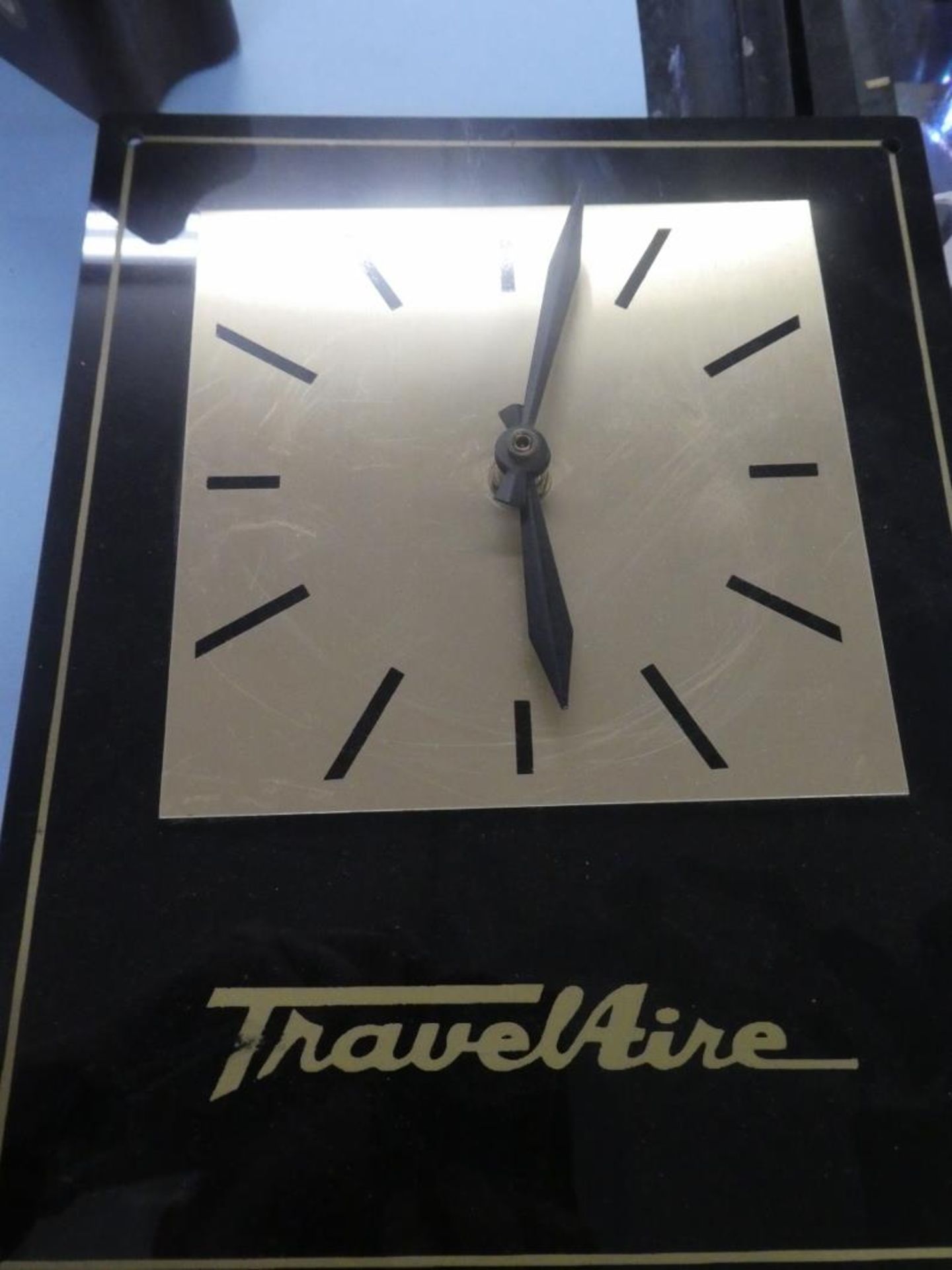 4 ALARM CLOCKS & TRAVELAIRE CLOCK - Image 10 of 11