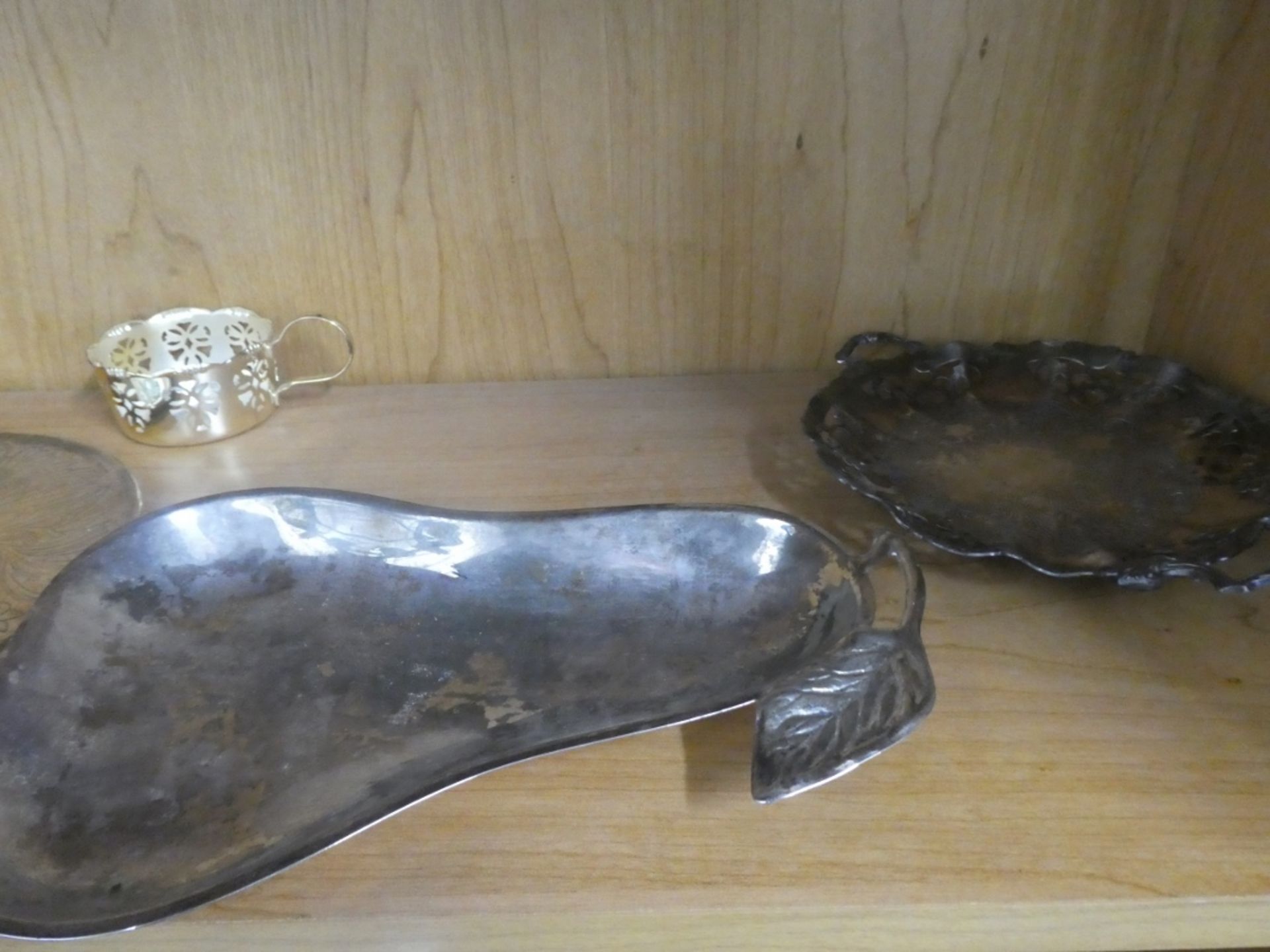 2 SHELVES OF SILVERPLATE - Image 3 of 6