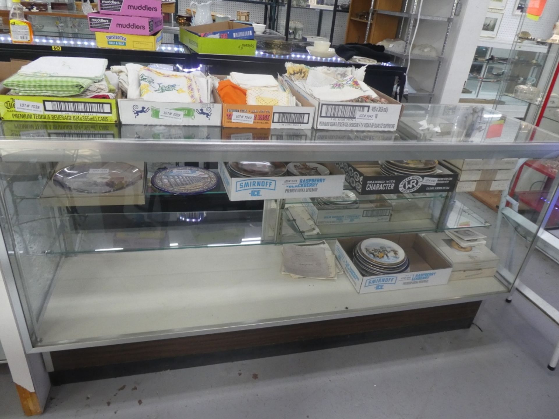 DISPLAY CASE 38"H 70"W 20"D