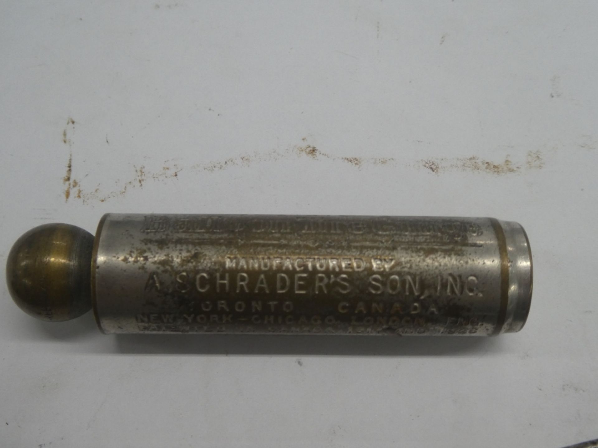 ANTIQUE JOHN DEERE WRENCH & SCHRADER'S & SON TIRE GUAGE - Image 2 of 3