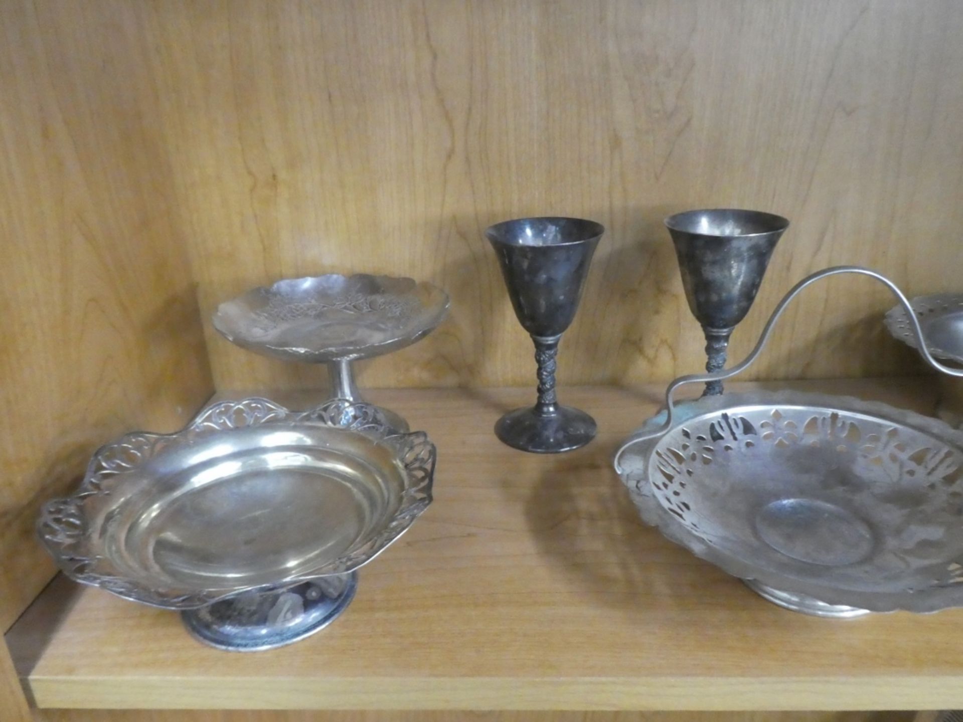 2 SHELVES OF SILVERPLATE - Image 5 of 6