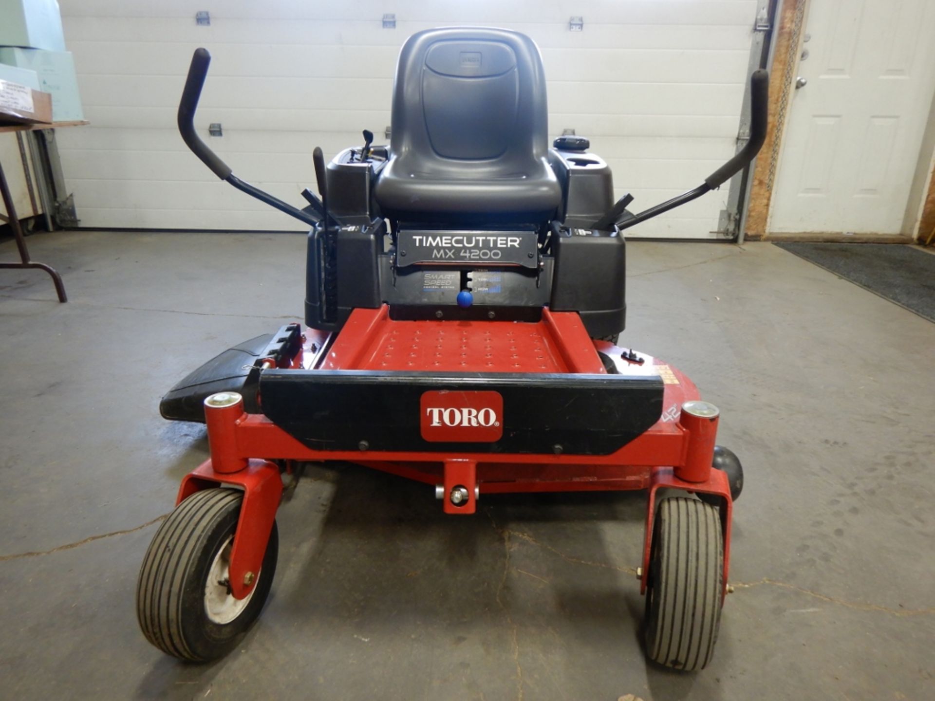 2018 TORO TIME CUTTER MX4200 RIDING MOWER, W/ 42" MOWER, SMART SPEED CONTROL - GREAT CONDITION - Image 12 of 15