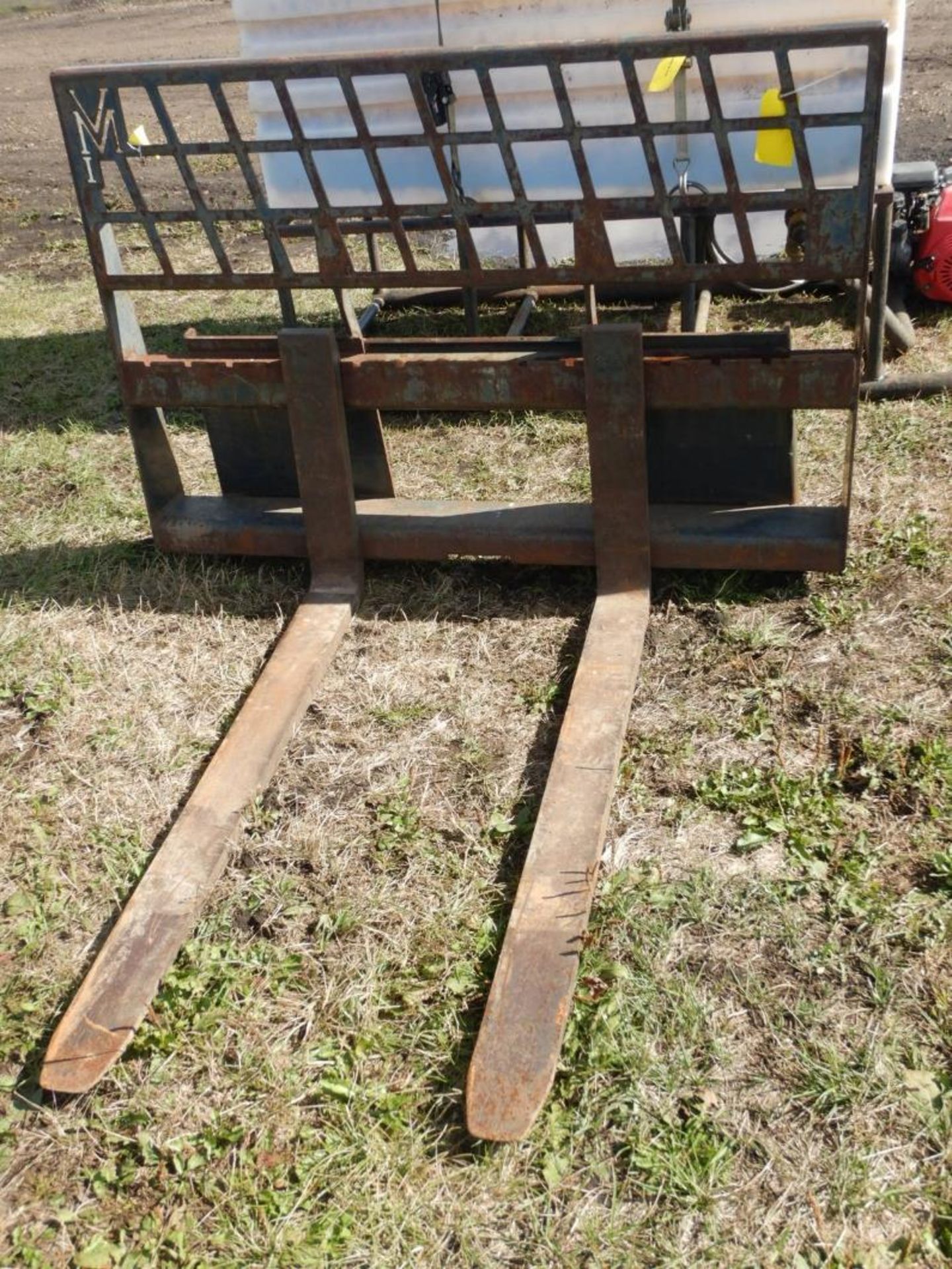 VIRNIG PALLET FORK FOR SKID STEER - Image 3 of 3