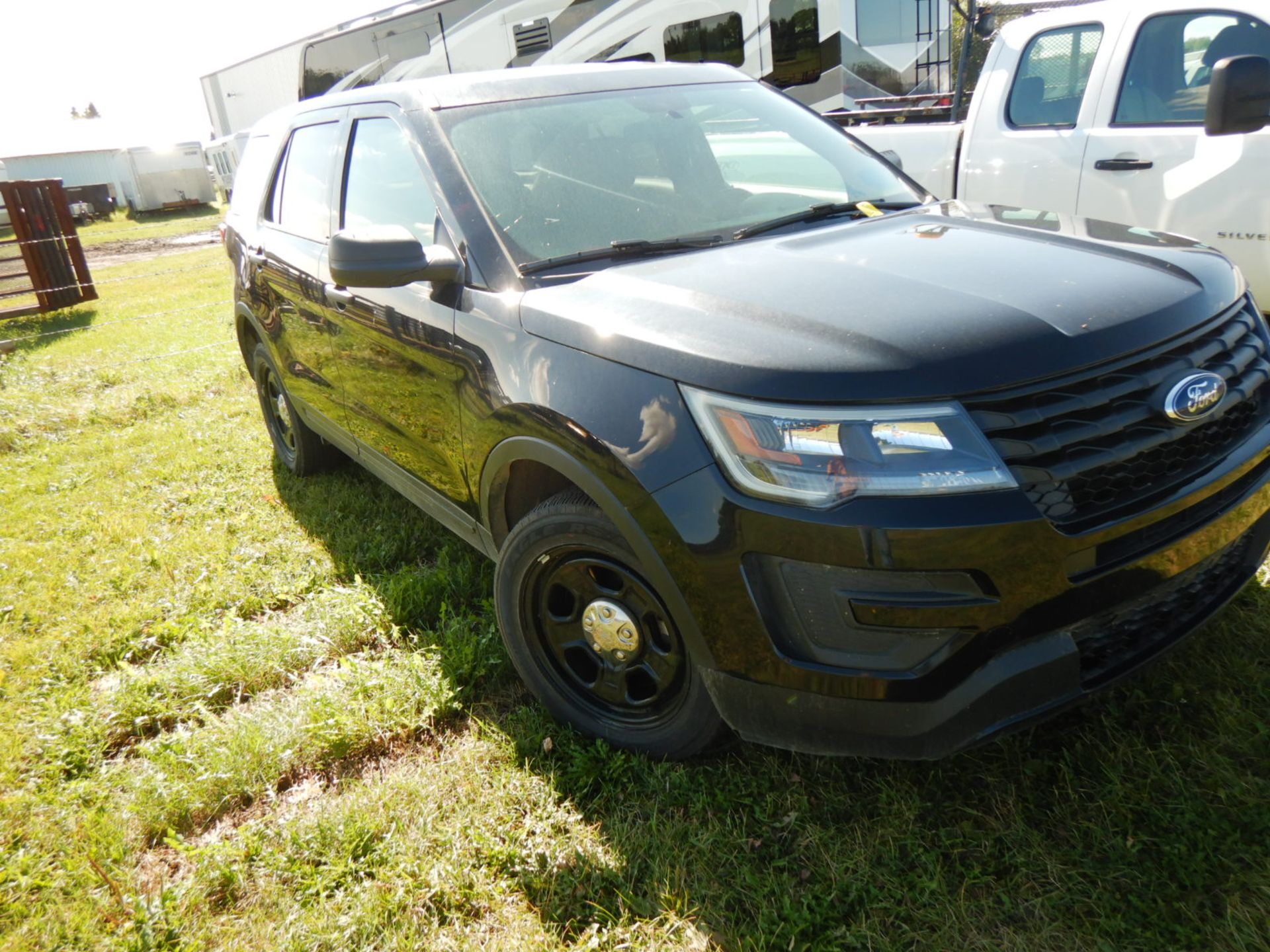 2018 FORD EXPLORER SPORT UTILITY -POLICE 4WD SUV, S/N 1FM5K8AR4JGB49544, 195,058 KM SHOWING - Image 5 of 16