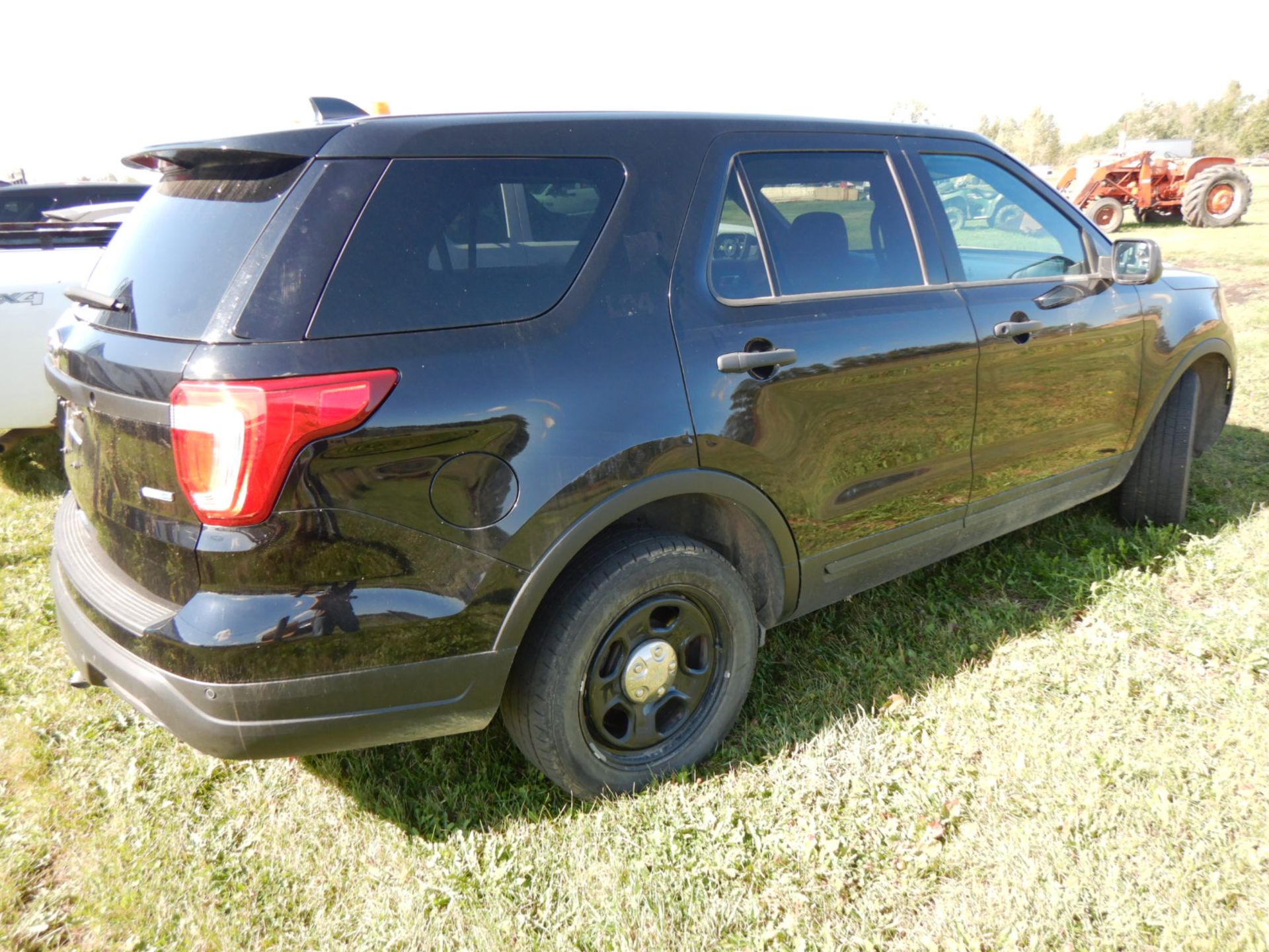 2018 FORD EXPLORER SPORT UTILITY -POLICE 4WD SUV, S/N 1FM5K8AR4JGB49544, 195,058 KM SHOWING - Image 7 of 16