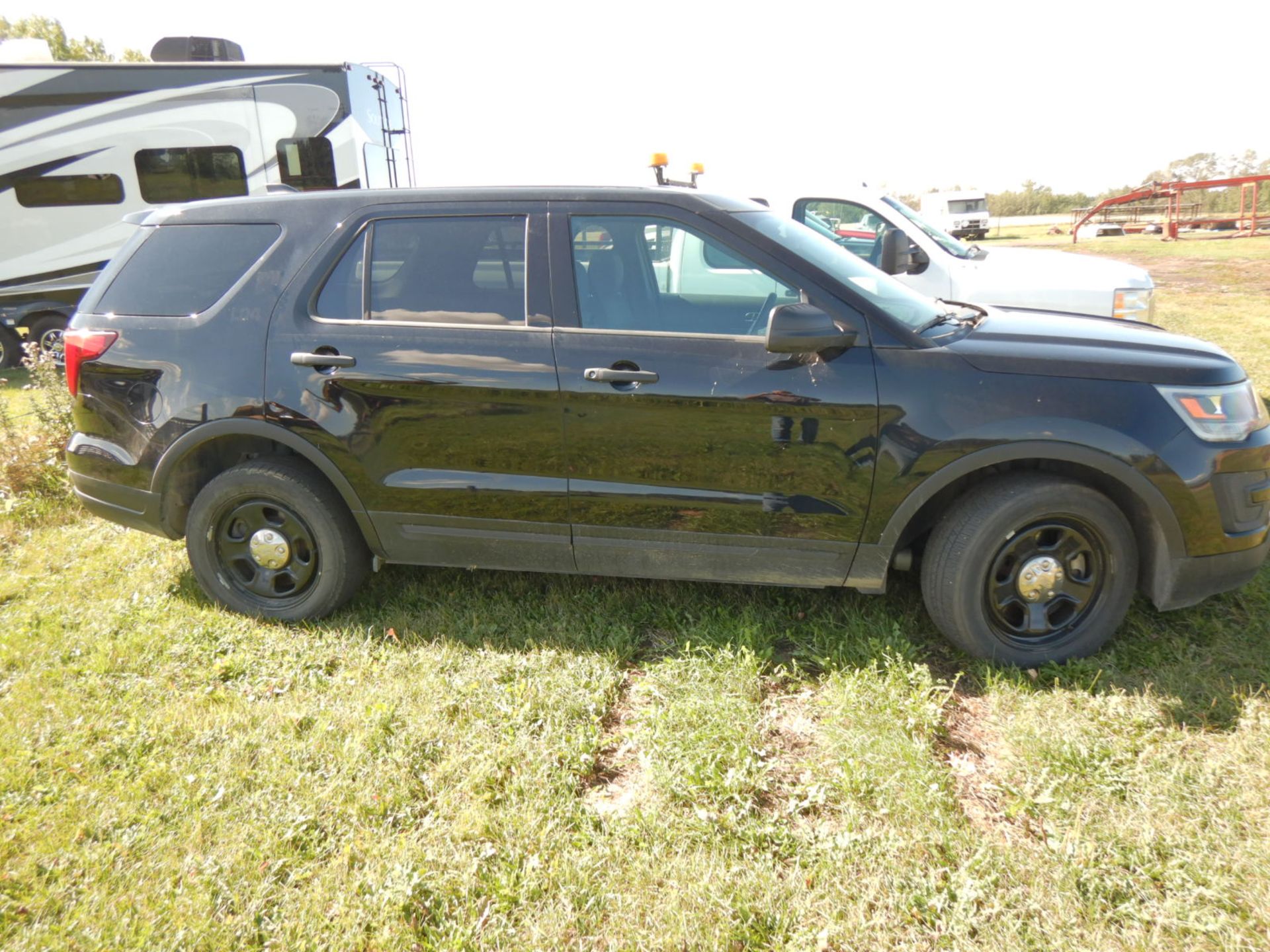 2018 FORD EXPLORER SPORT UTILITY -POLICE 4WD SUV, S/N 1FM5K8AR4JGB49544, 195,058 KM SHOWING - Image 6 of 16