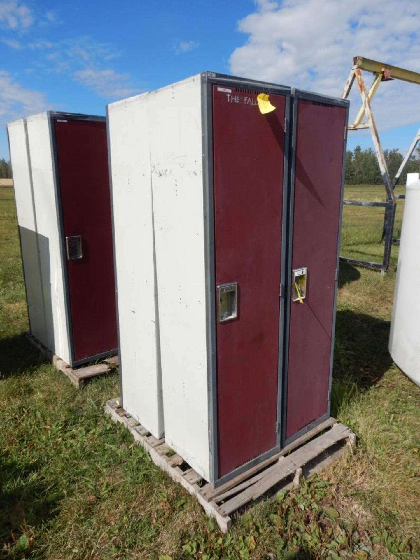 L/O 8-18"X72" GYM LOCKERS - Image 2 of 3