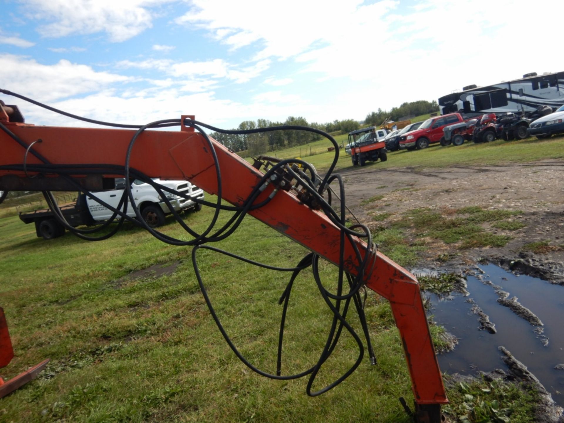 GN INLAND 8 ROUND BALE HANDLER - Image 5 of 6