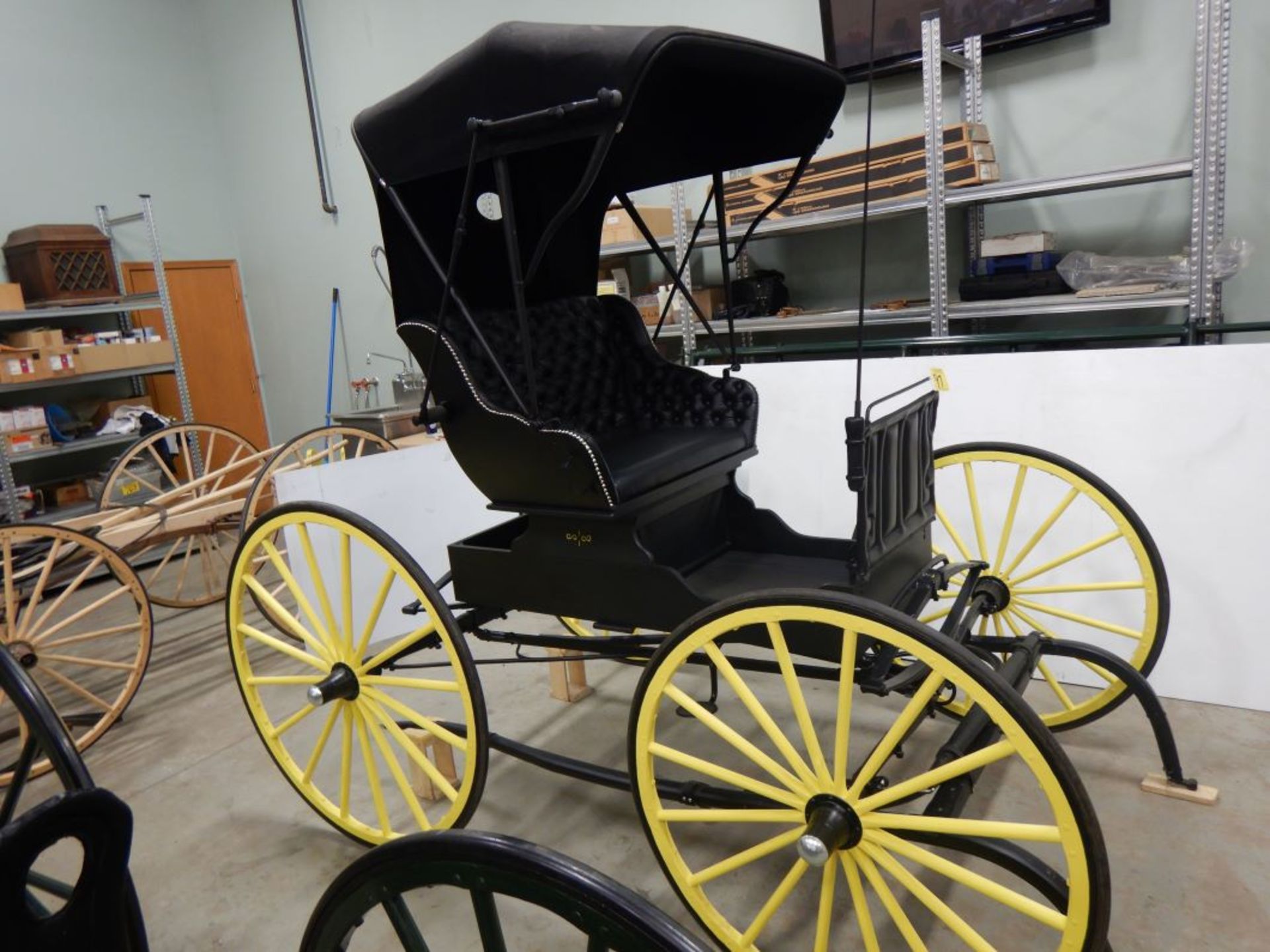 FRESH RESTORATION OF DOCTOR'S BUGGY W/SHALVES, RUBBER TIRES, DONE BY JIM TRONNES - Image 4 of 12