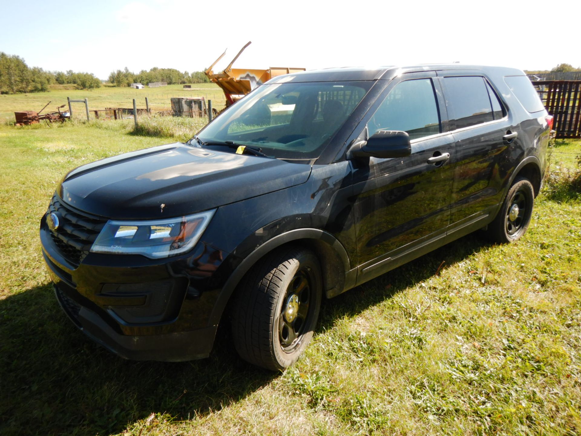 2018 FORD EXPLORER SPORT UTILITY -POLICE 4WD SUV, S/N 1FM5K8AR4JGB49544, 195,058 KM SHOWING - Image 3 of 16