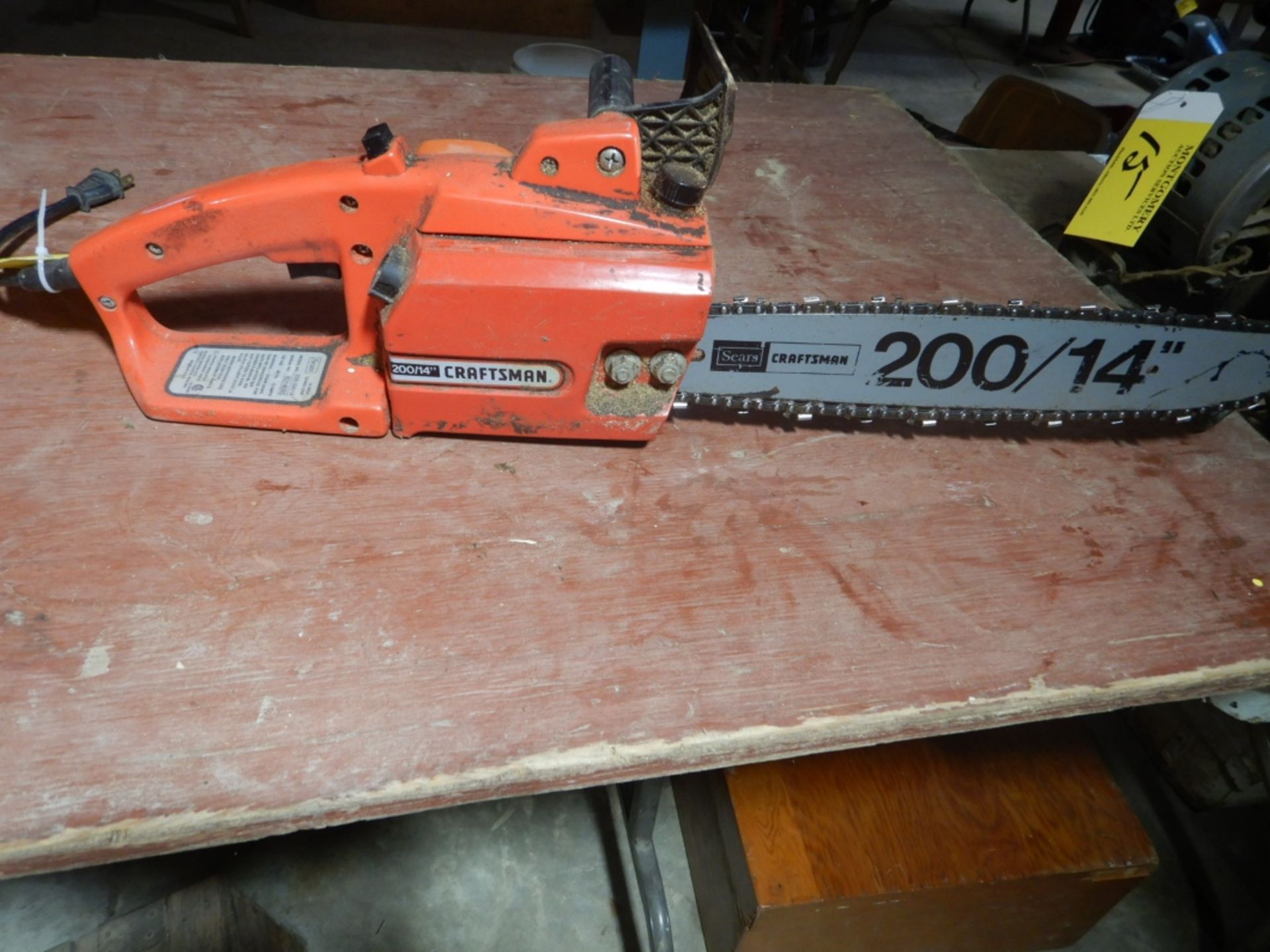CRAFTSMAN 200/14 ELECTRIC CHAIN SAW - Image 2 of 4