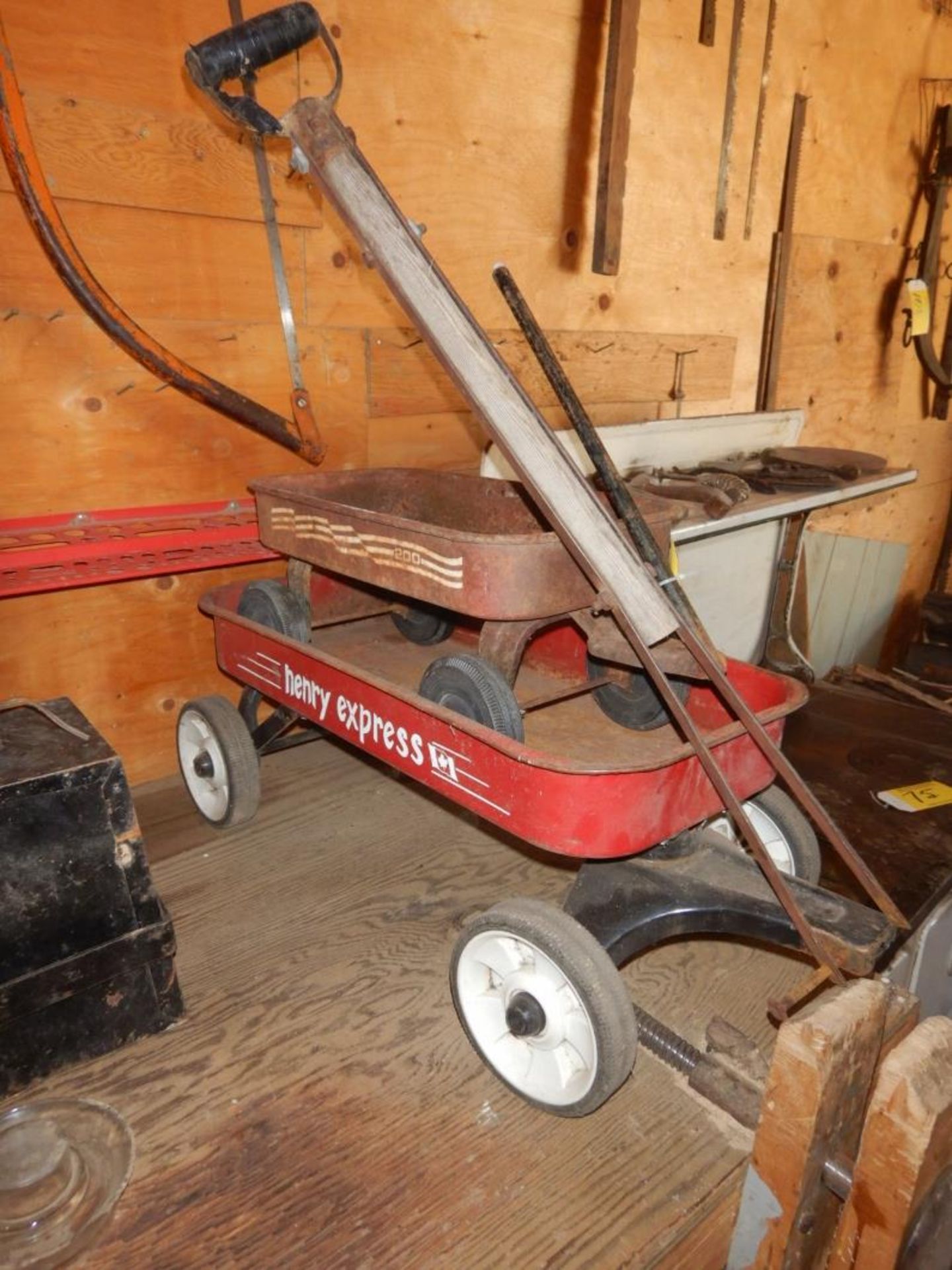 VINTAGE HENRY EXPRESS CHILDS WAGON, VINTAGE FLYER 200 CHILDS WAGON - Image 3 of 3