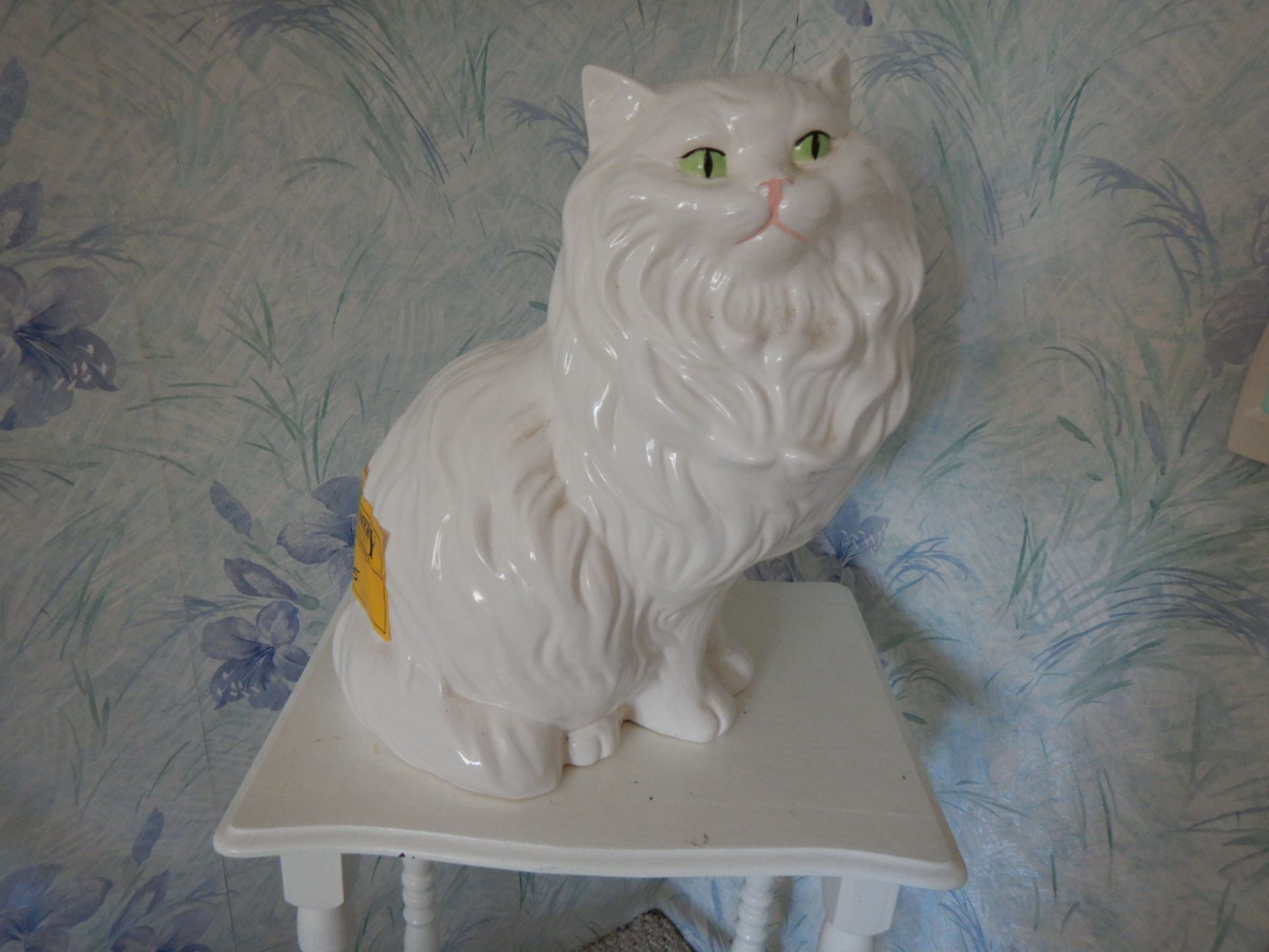 CERAMIC WHITE CAT, - Image 2 of 2