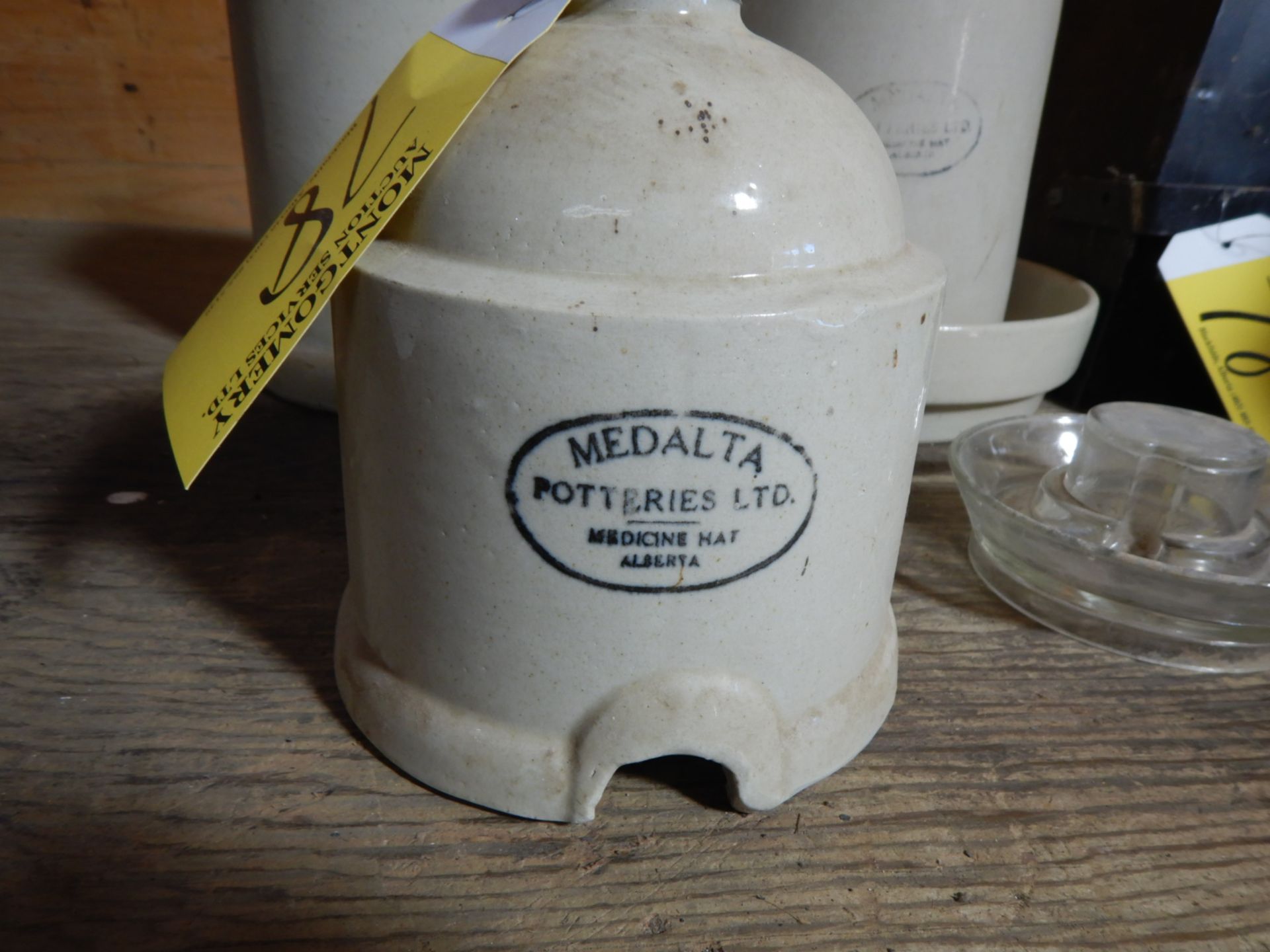 MEDALTA POTTERY CHICK WATERERS -(2-TOPS ONLY), 2-10"X10" BROADER LAMPS - Image 2 of 5