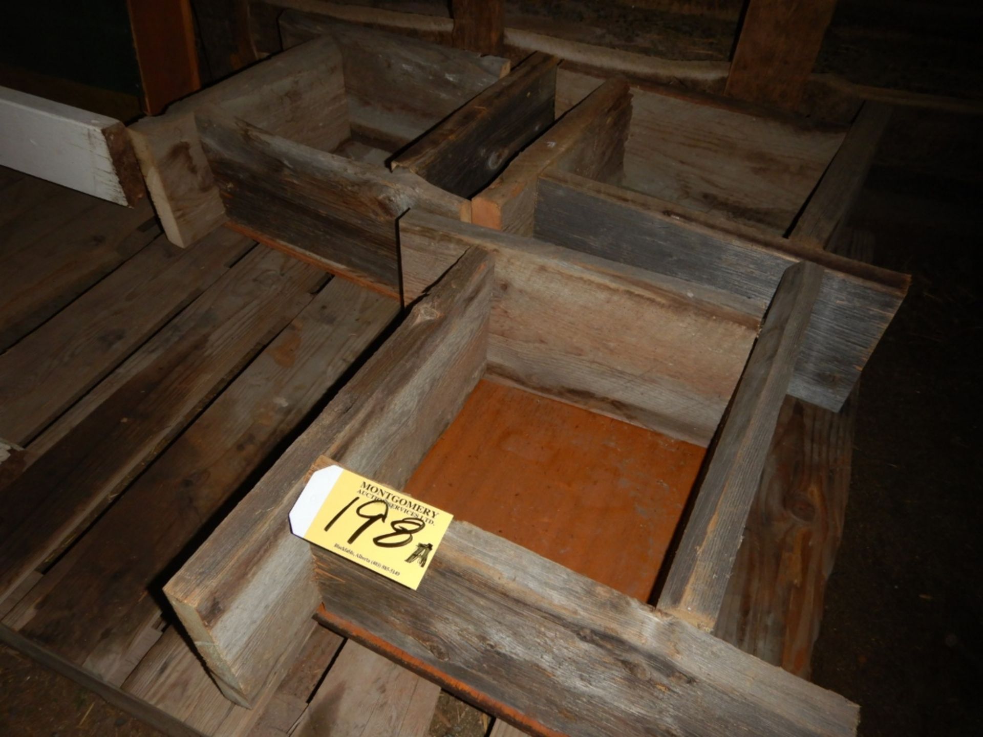 3-SALT BLOCK FEEDER BOXES - Image 3 of 3