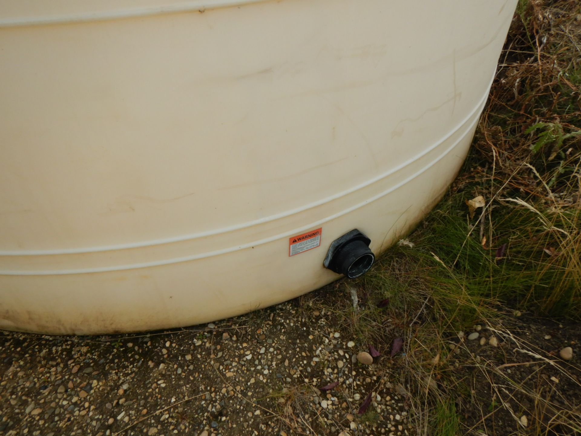 4000 GAL. POLY TANK - Image 3 of 5