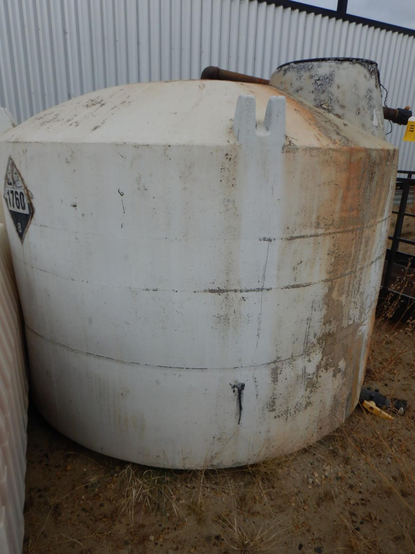 1500 GAL. POLY TANK - Image 2 of 3